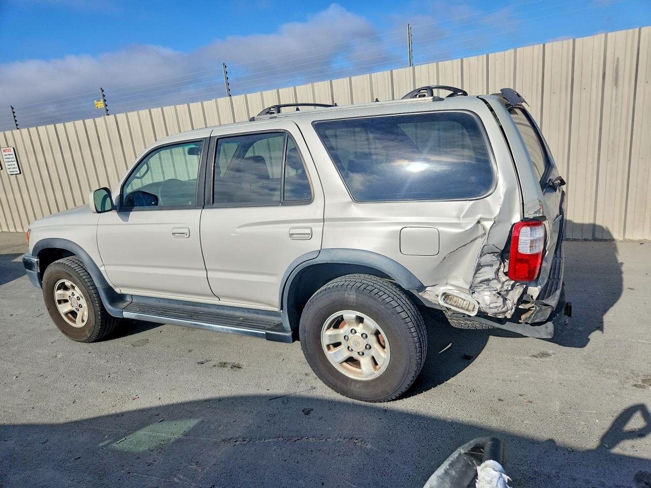 2000 Toyota 4runner Sr5 Silver vin: JT3HN86R2Y0259663