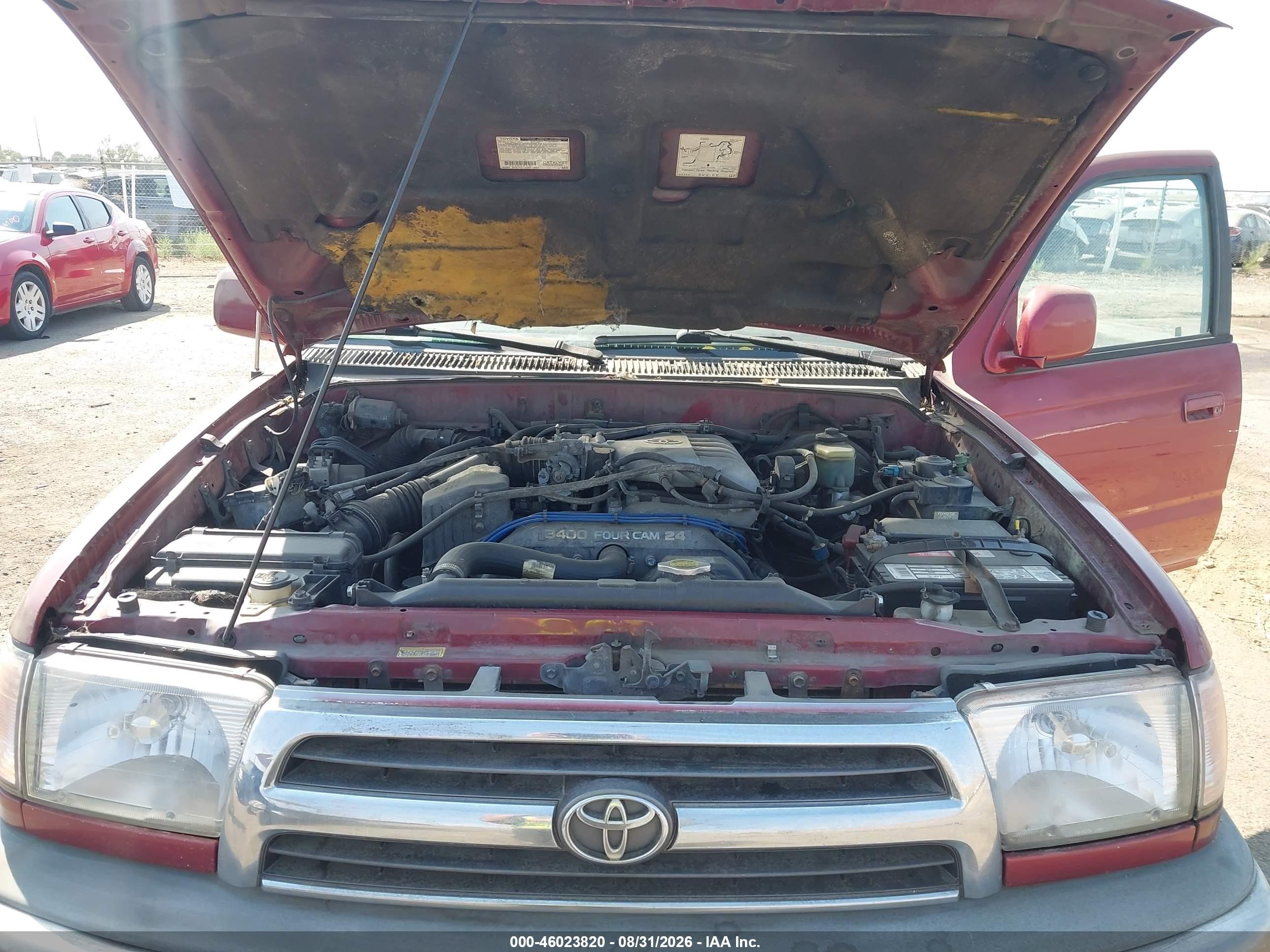 2000 Toyota 4runner Sr5 V6 Burgundy vin: JT3HN86R2Y0267309