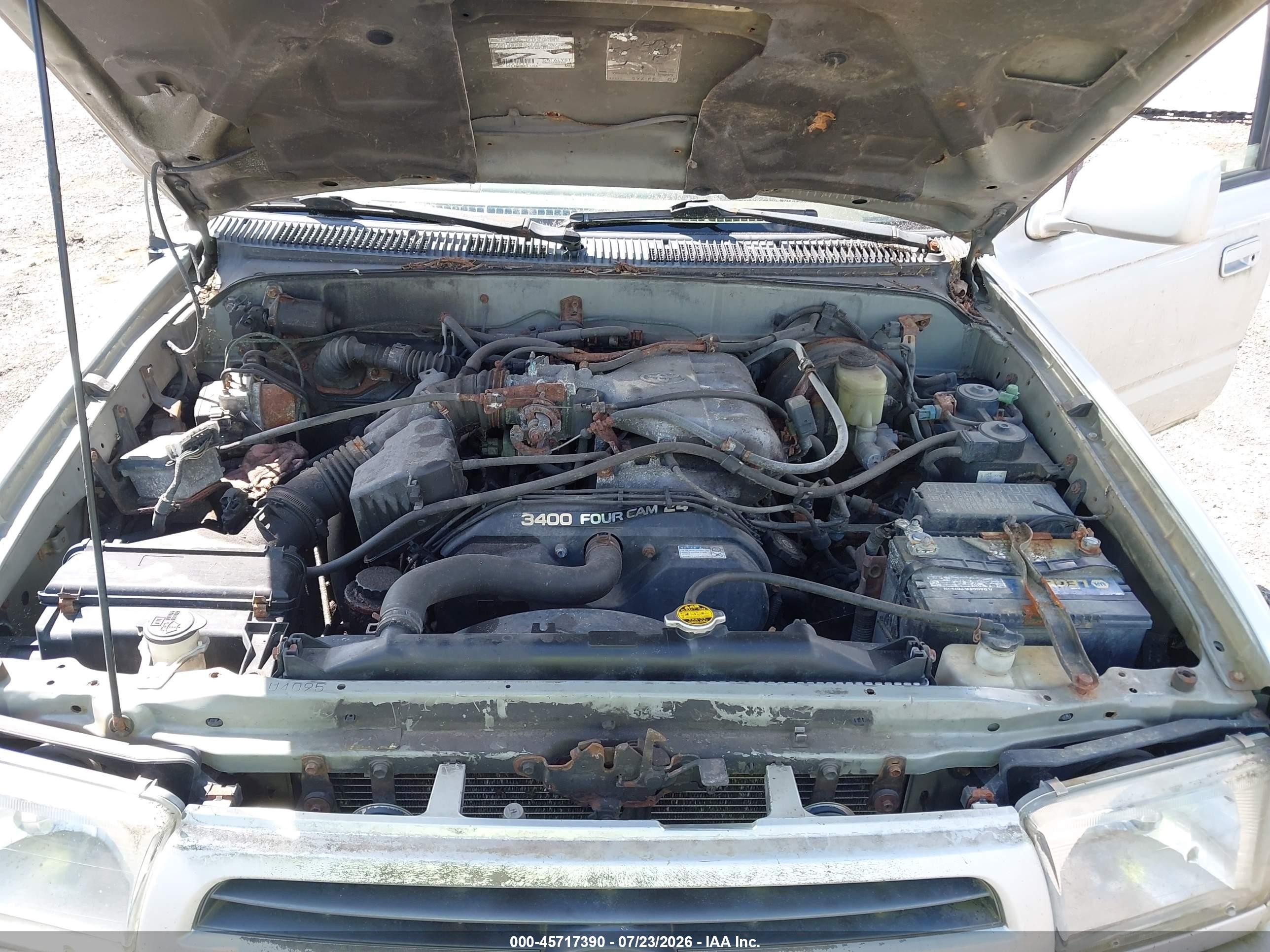 2000 Toyota 4runner Sr5 V6 Silver vin: JT3HN86R2Y0315679