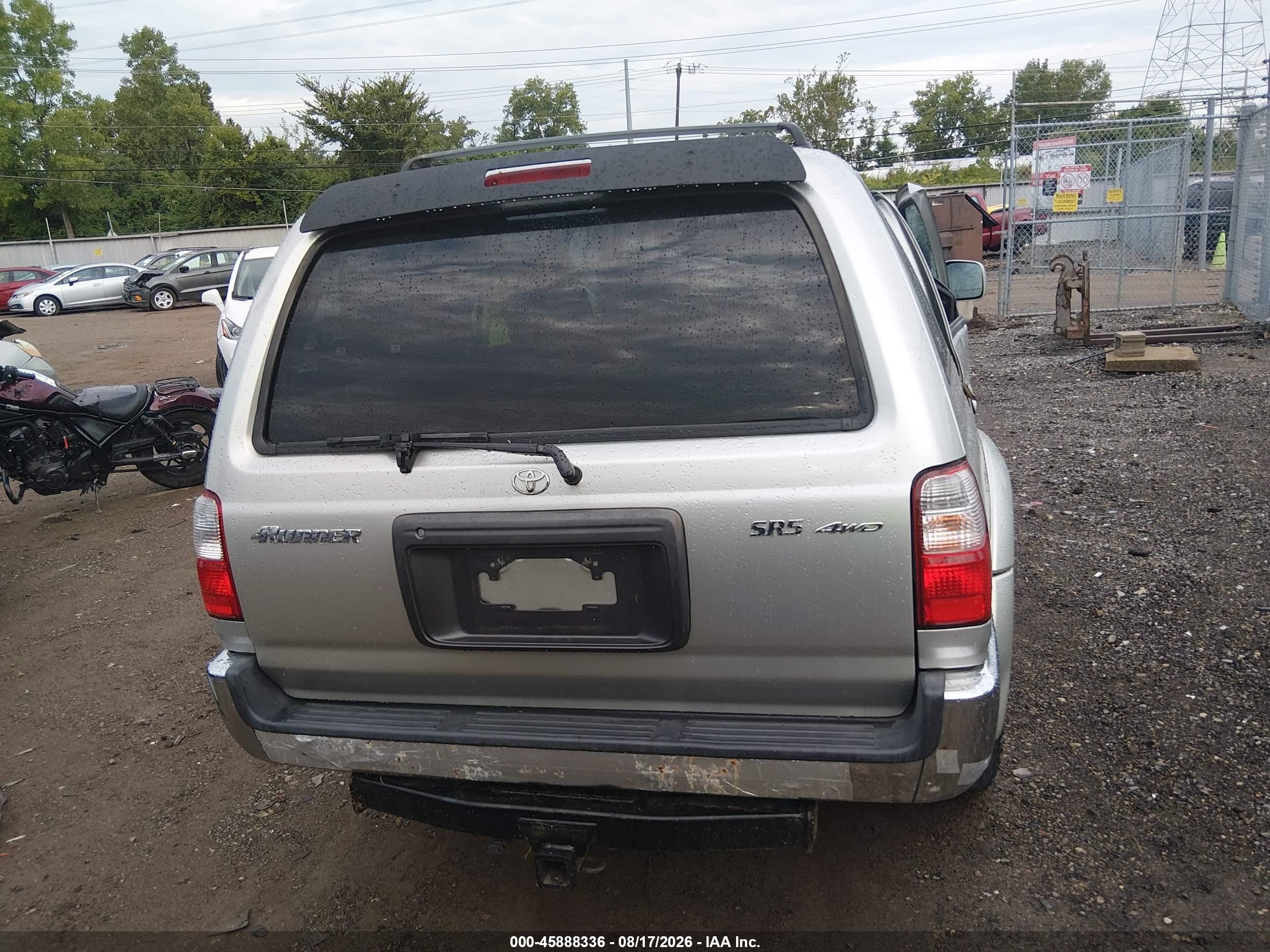 2001 Toyota 4runner Sr5 V6 Silver vin: JT3HN86R310338815