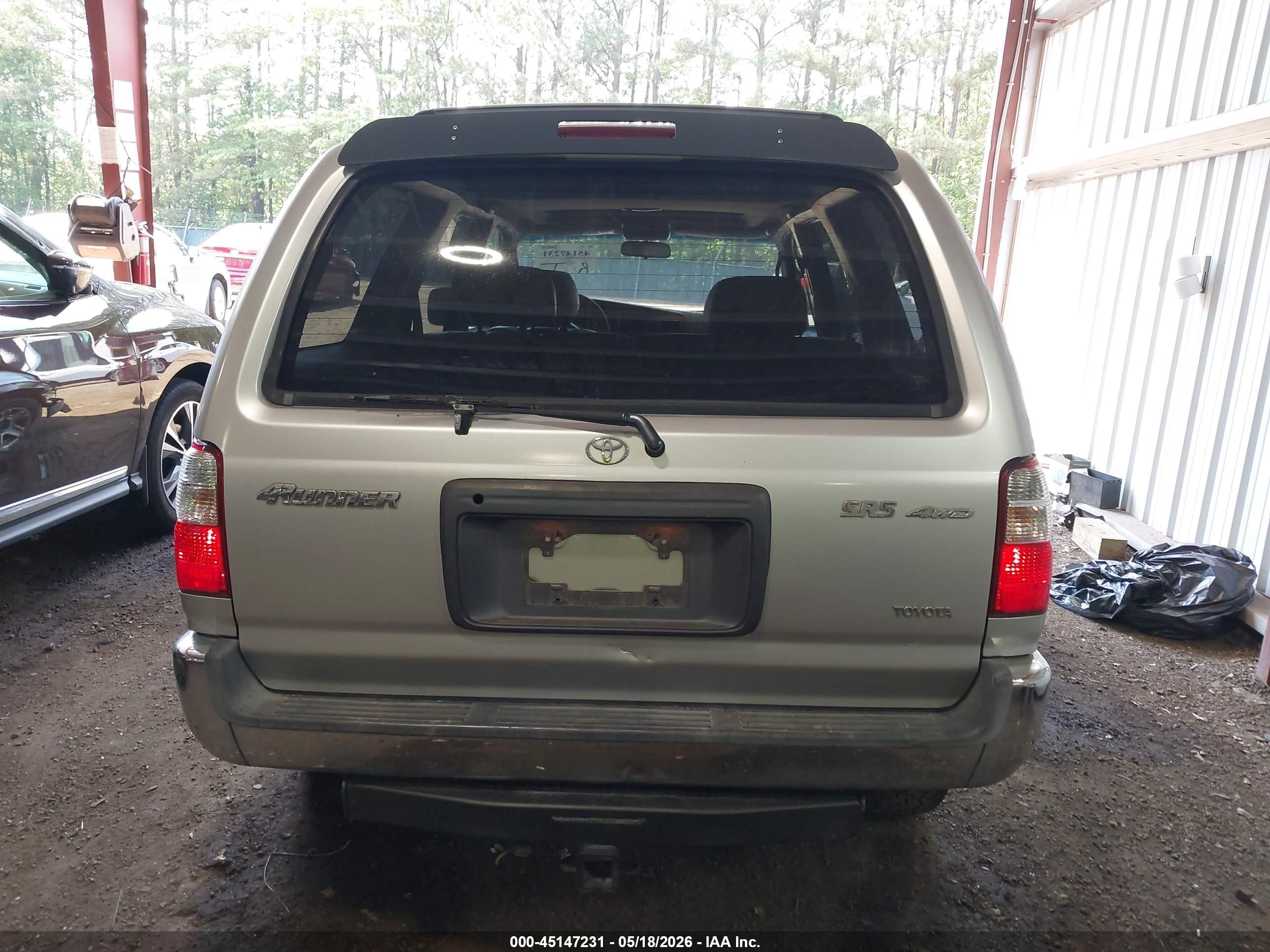 2001 Toyota 4runner Sr5 V6 Silver vin: JT3HN86R310349846