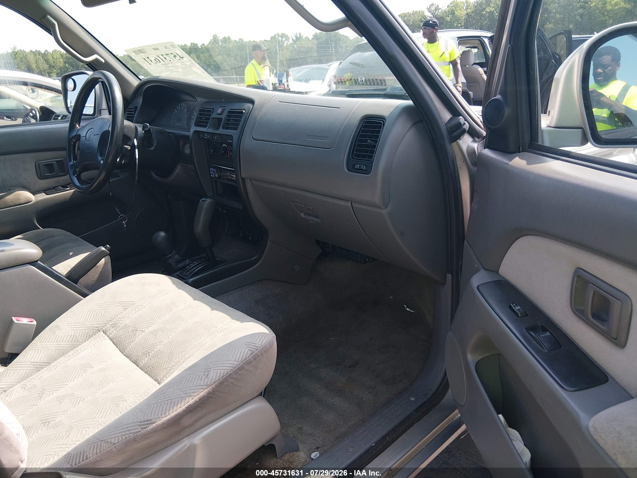 2002 Toyota 4runner Sr5 V6 Silver vin: JT3HN86R329076775