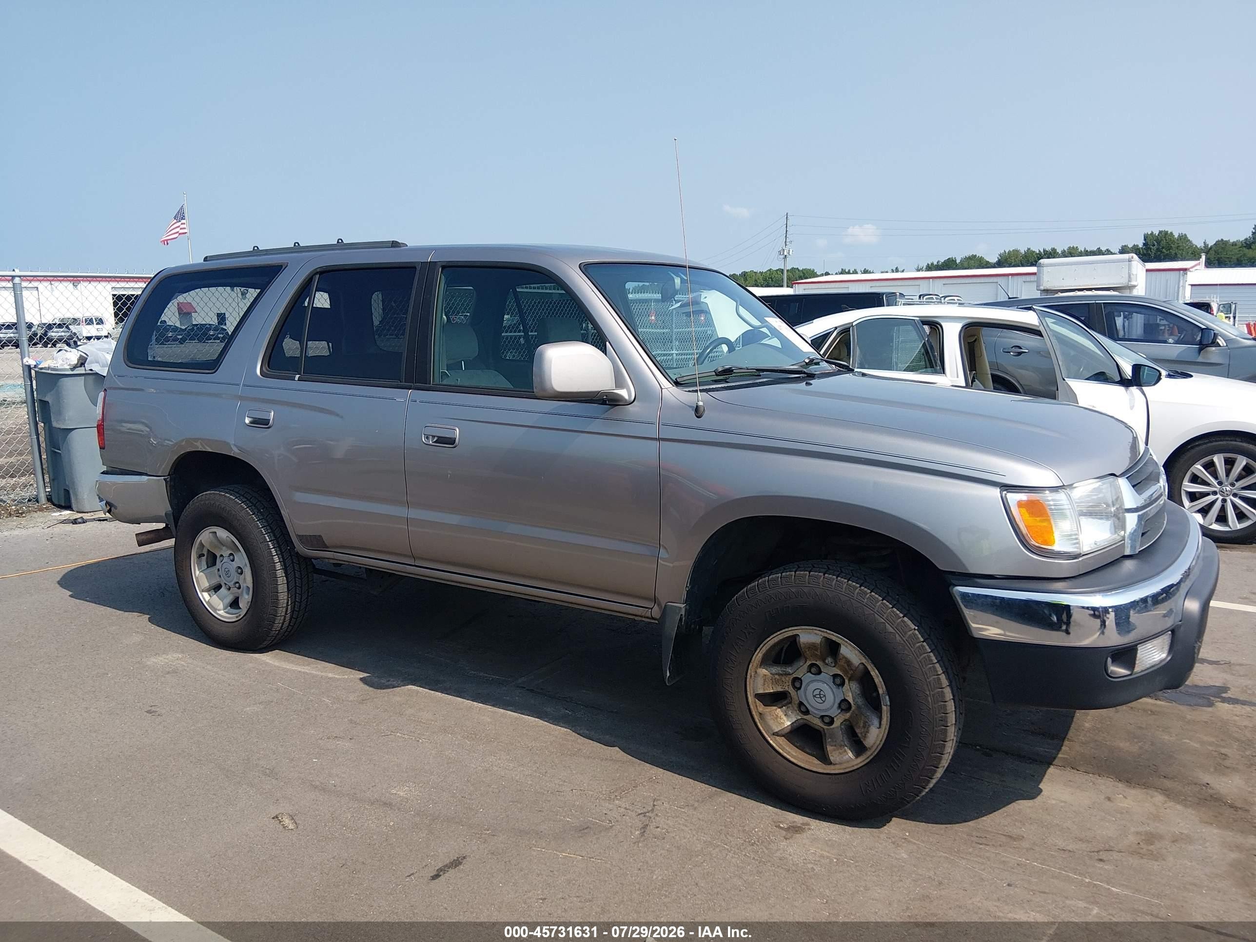 2002 Toyota 4runner Sr5 V6 Silver vin: JT3HN86R329076775