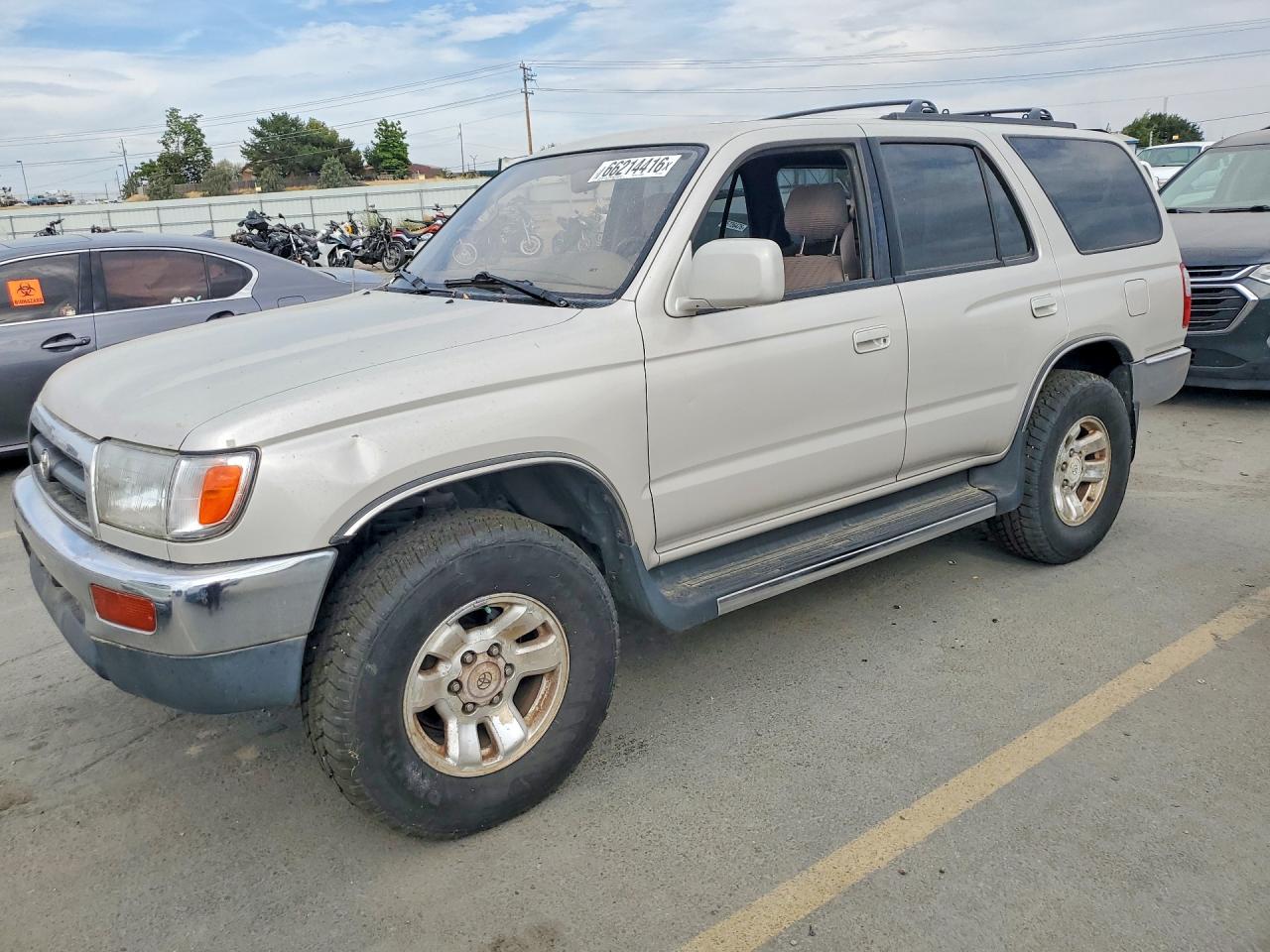 1997 Toyota 4runner Sr5 Cream vin: JT3HN86R3V0120900
