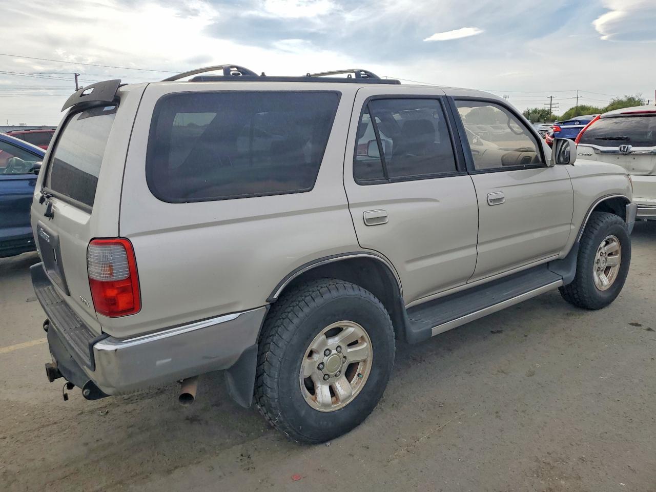 1997 Toyota 4runner Sr5 Cream vin: JT3HN86R3V0120900