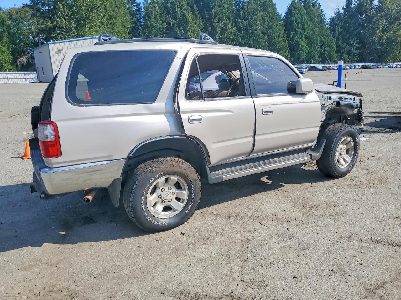 1997 Toyota 4runner Sr5 Silver vin: JT3HN86R3V0130374