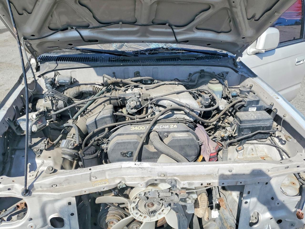 1997 Toyota 4runner Sr5 Silver vin: JT3HN86R3V0130374