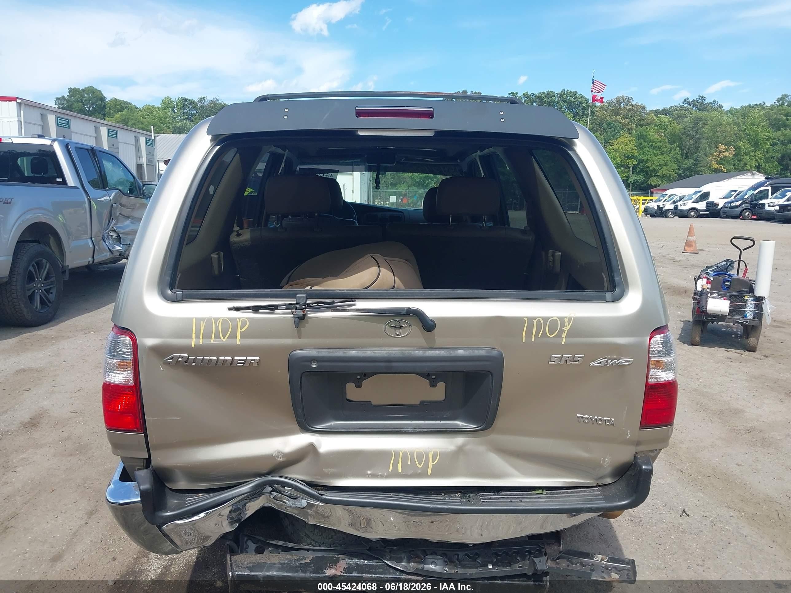 2001 Toyota 4runner Sr5 V6 Gold vin: JT3HN86R419058168