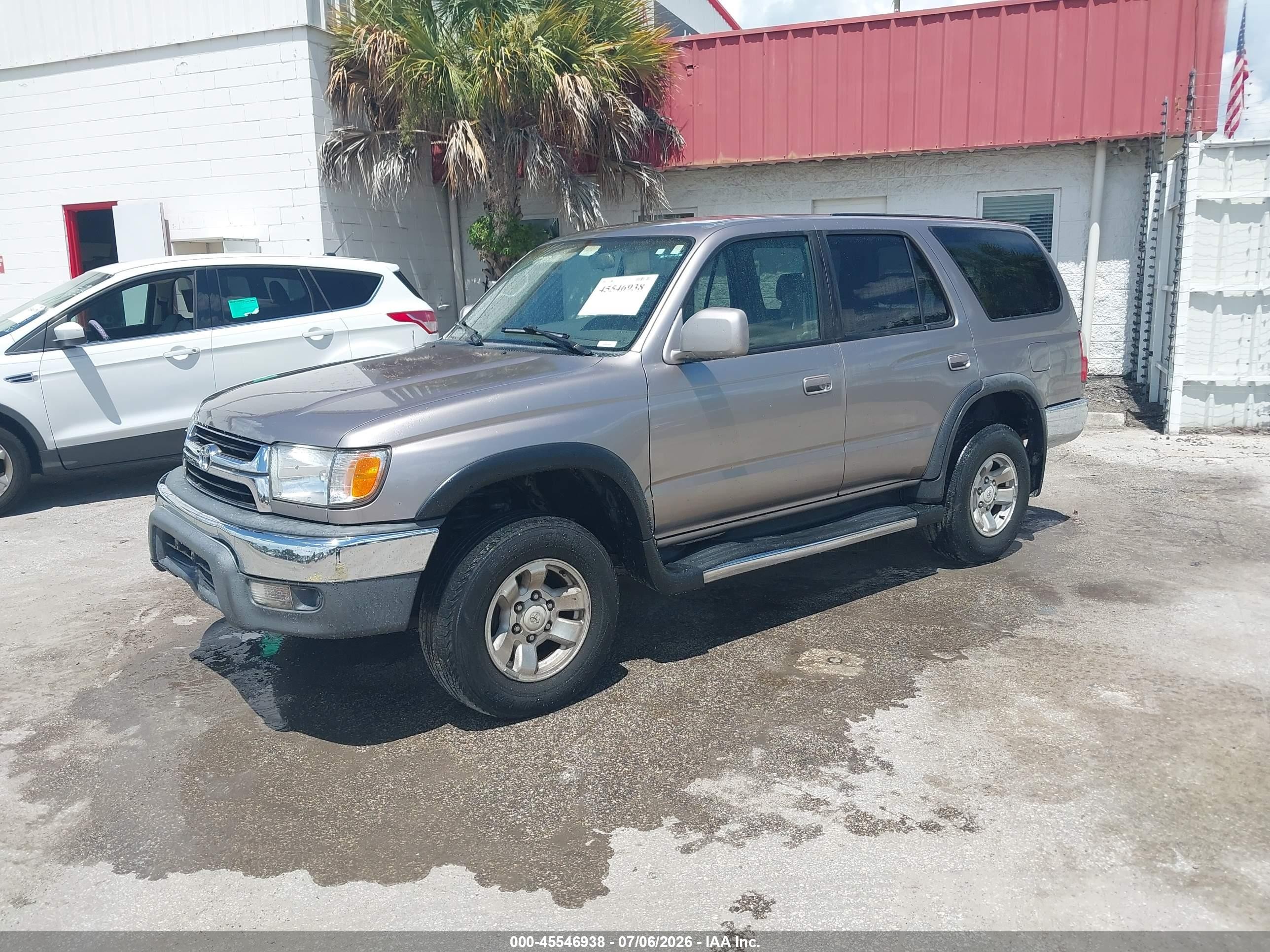2002 Toyota 4runner Sr5 V6 Gold vin: JT3HN86R429069575