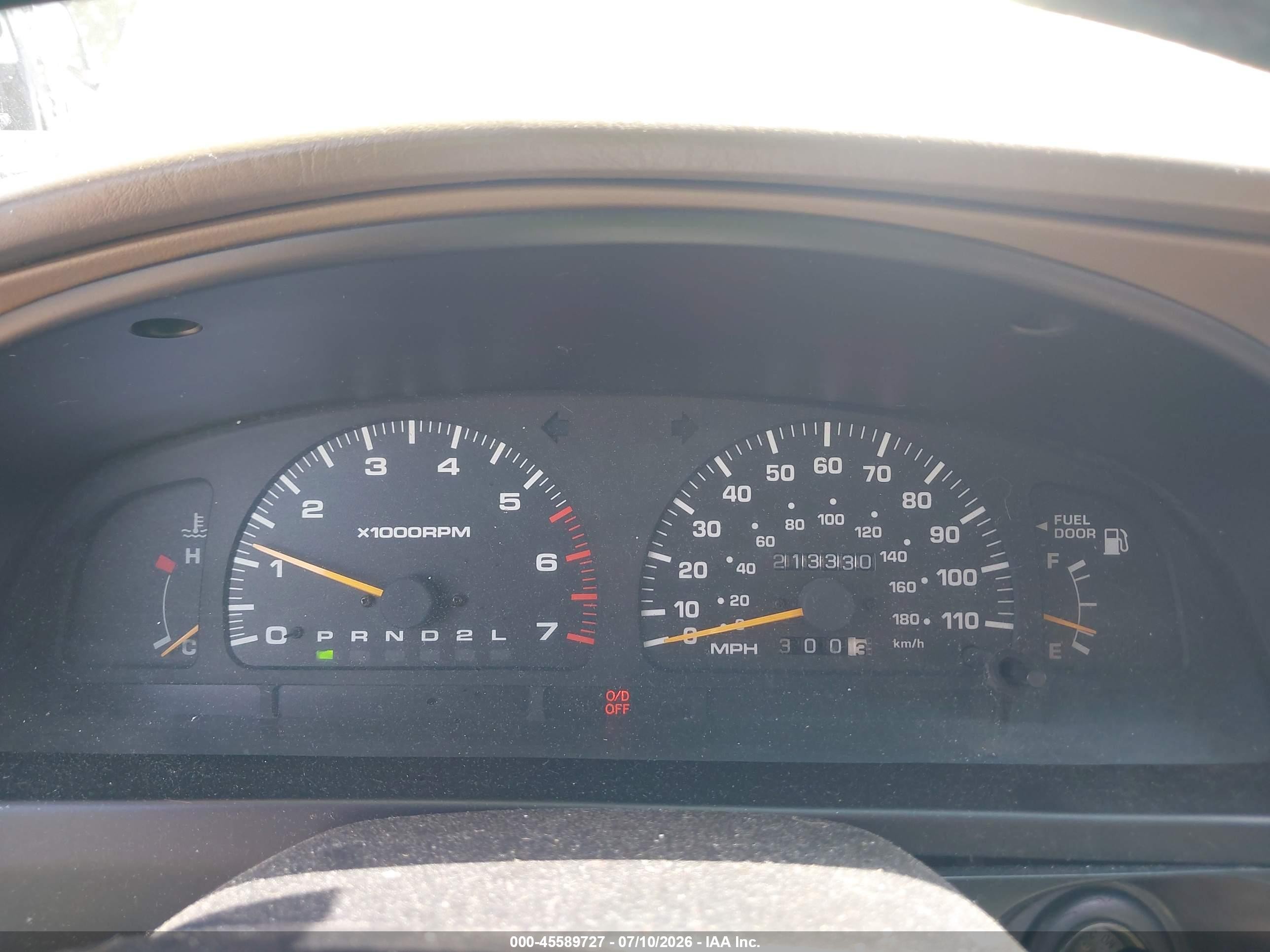 1998 Toyota 4runner Sr5 V6 Silver vin: JT3HN86R4W0166690