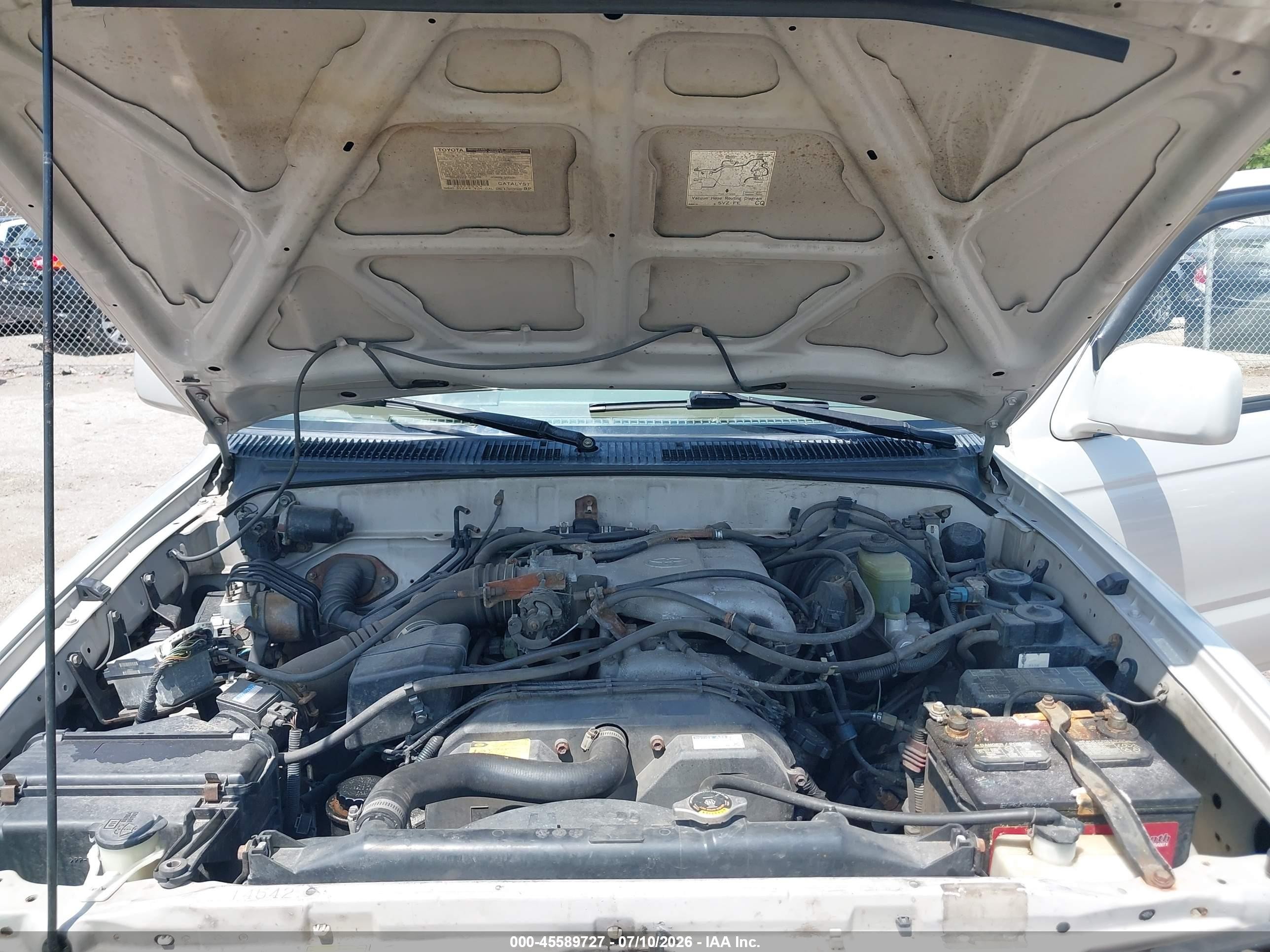 1998 Toyota 4runner Sr5 V6 Silver vin: JT3HN86R4W0166690