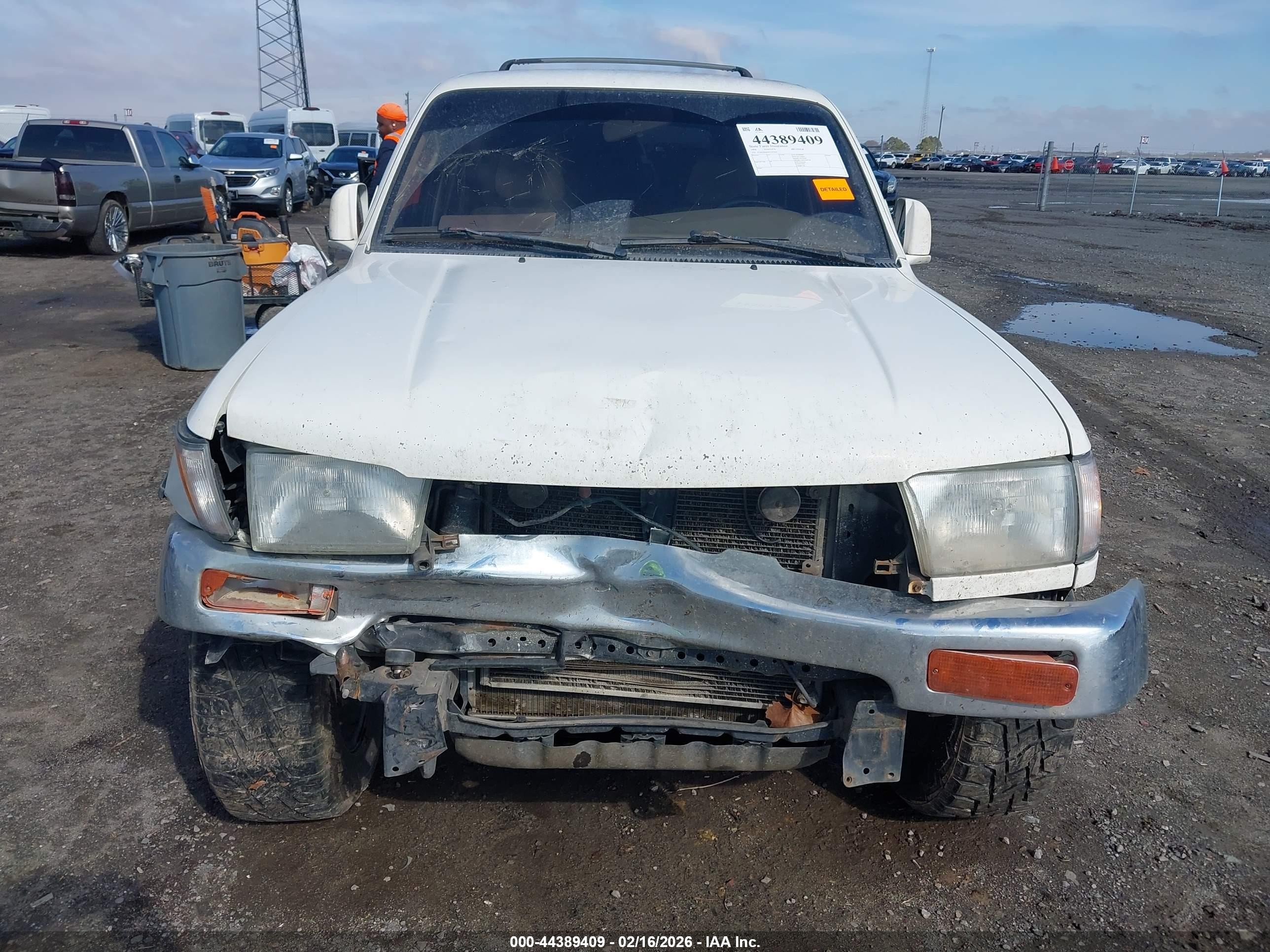 1998 Toyota 4runner Sr5 V6 White vin: JT3HN86R4W0187958
