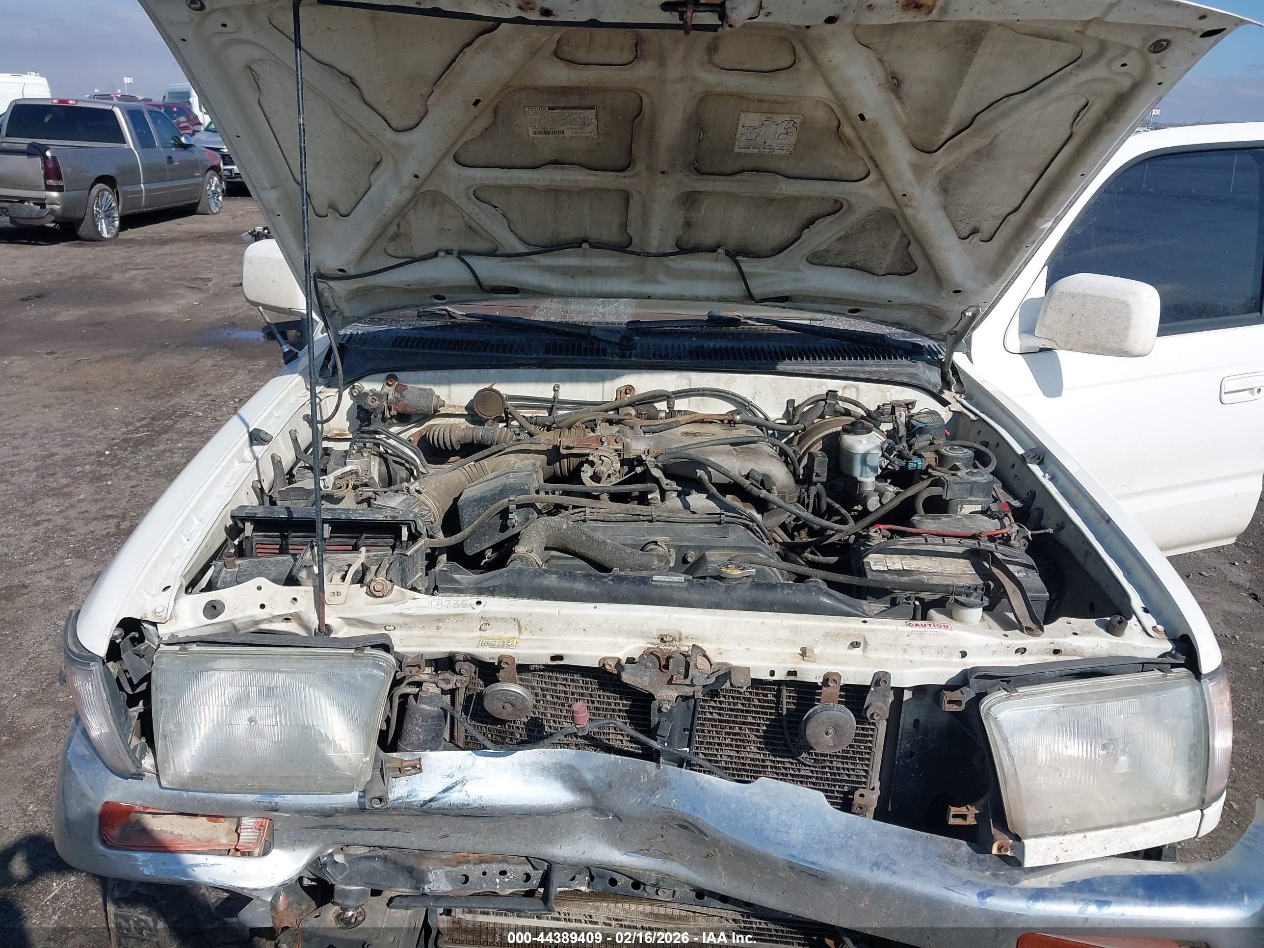1998 Toyota 4runner Sr5 V6 White vin: JT3HN86R4W0187958