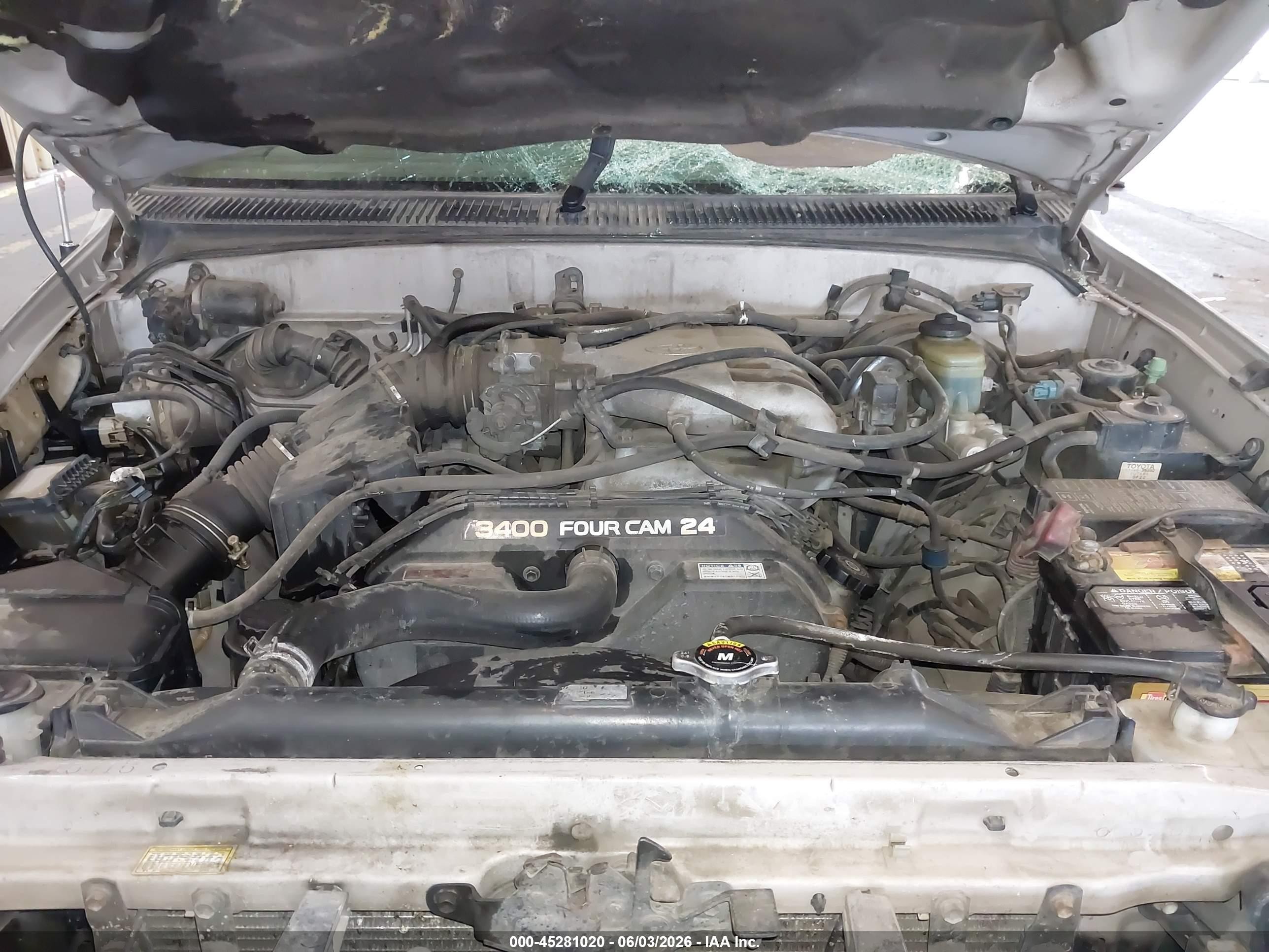 2000 Toyota 4runner Sr5 V6 Silver vin: JT3HN86R4Y0320382