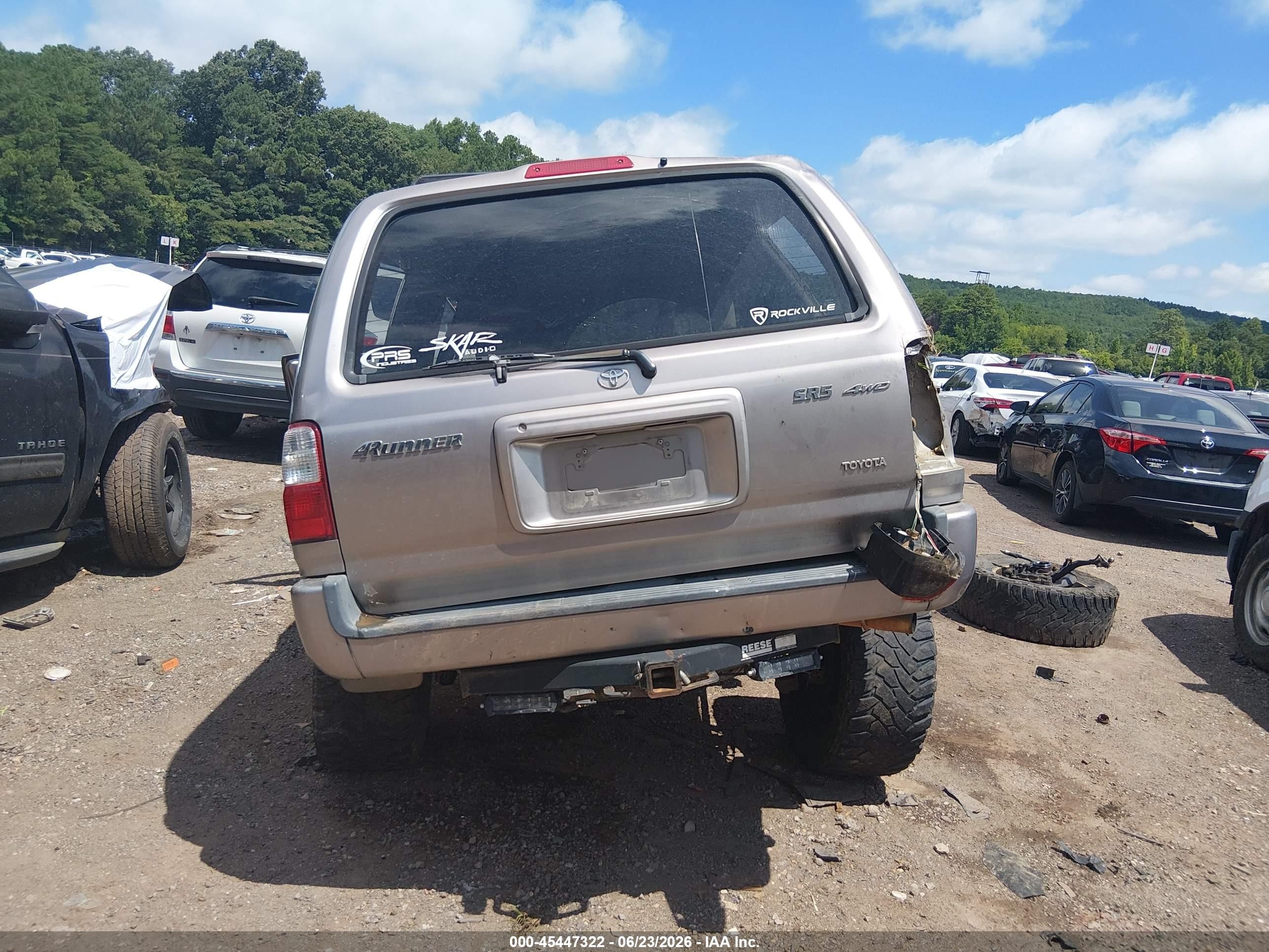 2002 Toyota 4runner Sr5 V6 Gold vin: JT3HN86R520387872