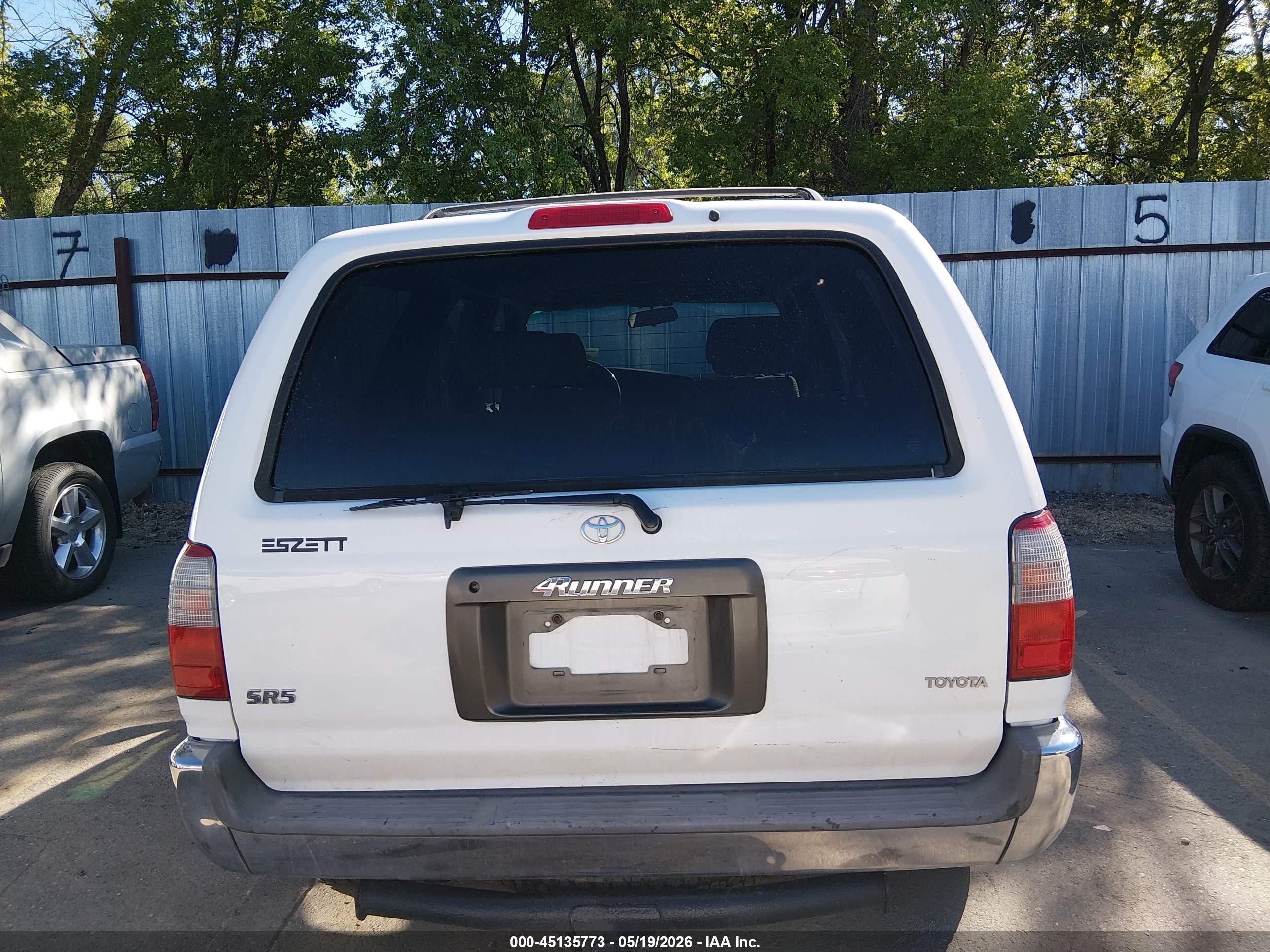 1996 Toyota 4runner Sr5 Белый vin: JT3HN86R5T0008841