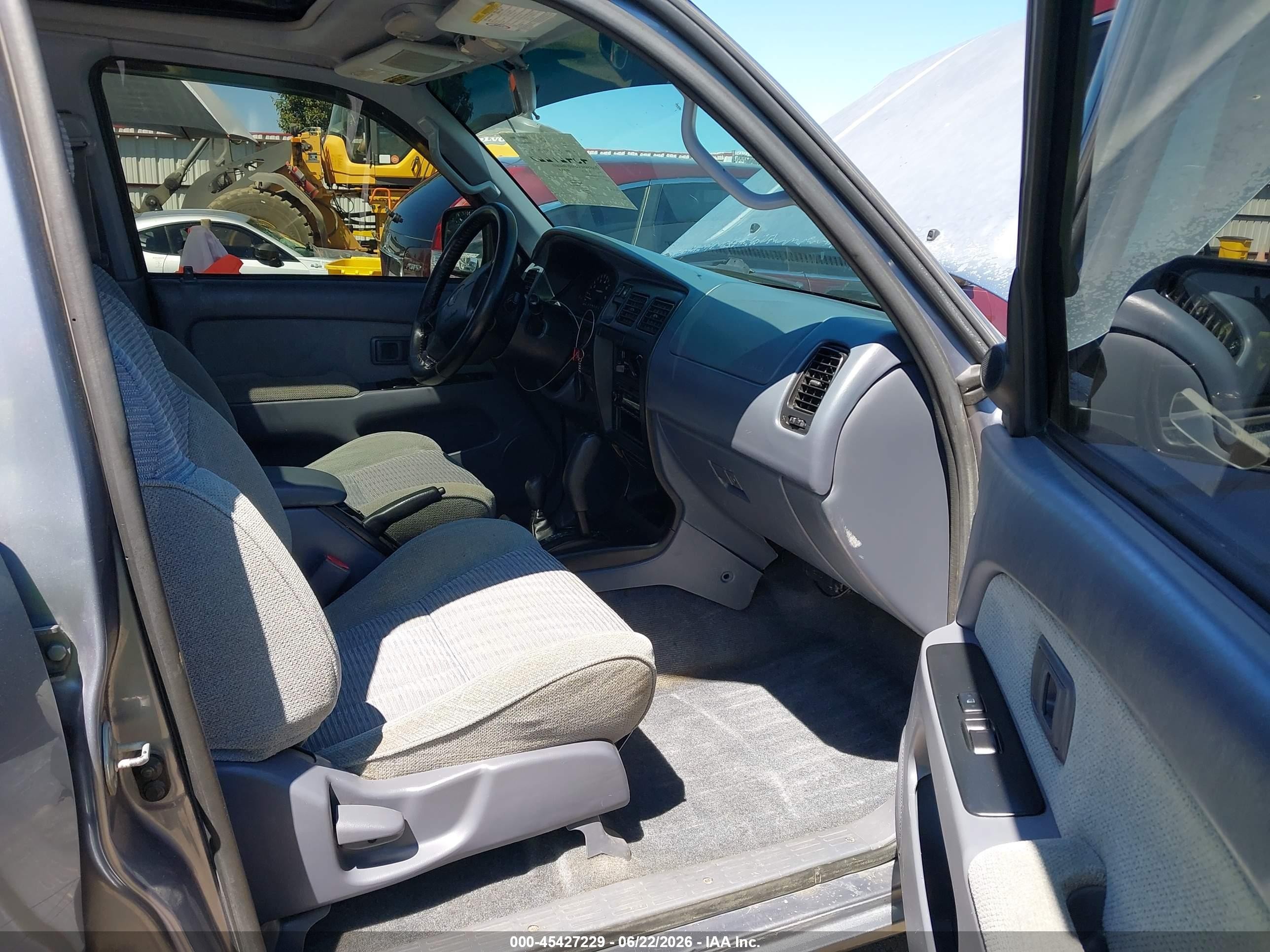 1998 Toyota 4runner Sr5 V6 Light Blue vin: JT3HN86R5W0160543