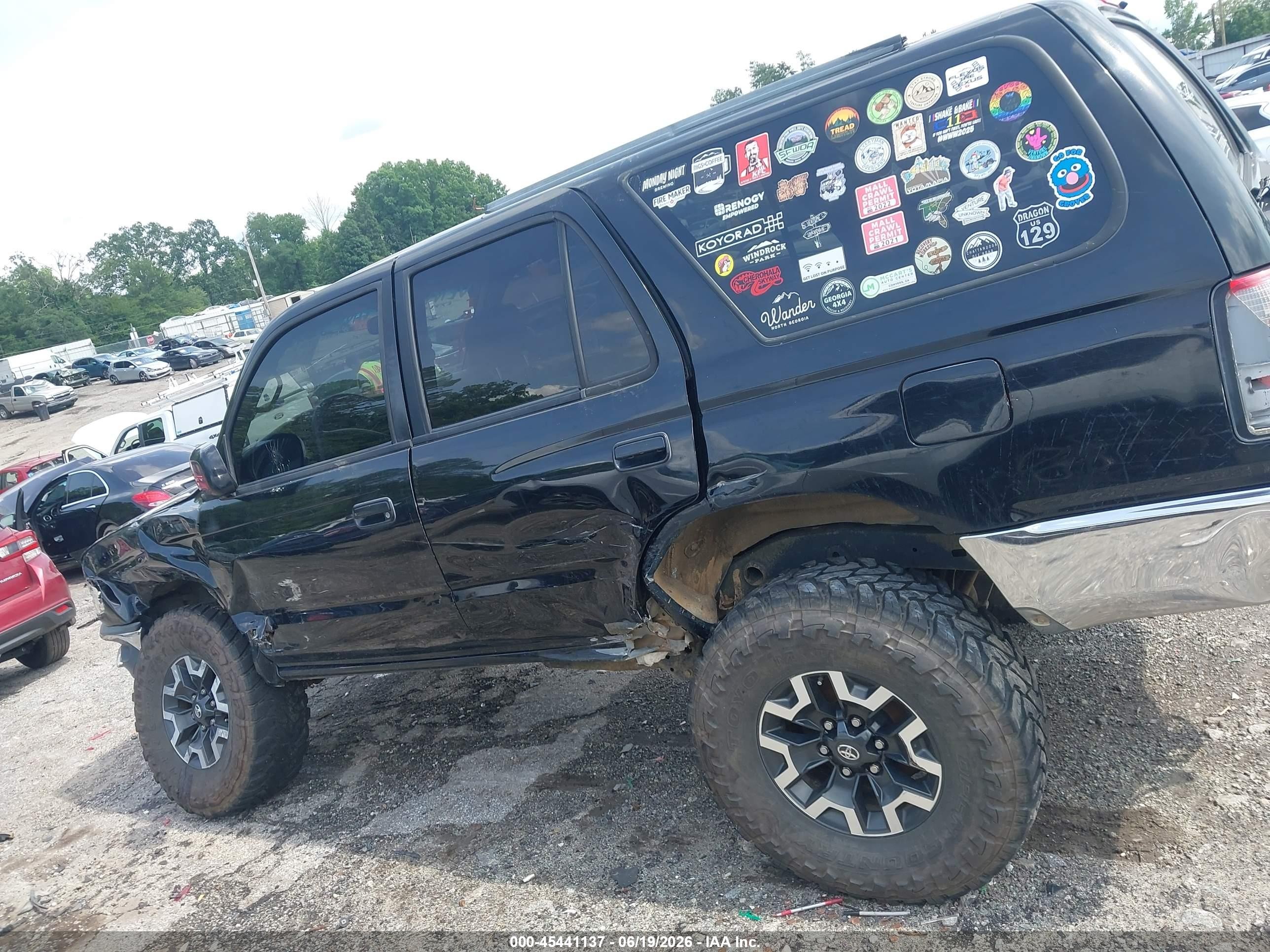 1999 Toyota 4runner Sr5 V6 Black vin: JT3HN86R5X0254956