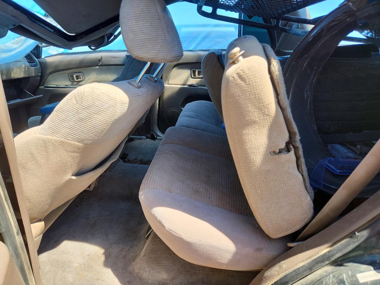 2000 Toyota 4runner Sr5 Black vin: JT3HN86R5Y0263898