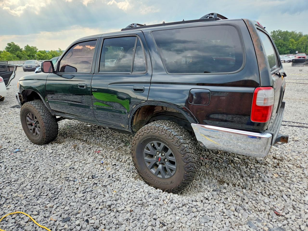 1997 Toyota 4runner Sr5 Black vin: JT3HN86R6V0117778