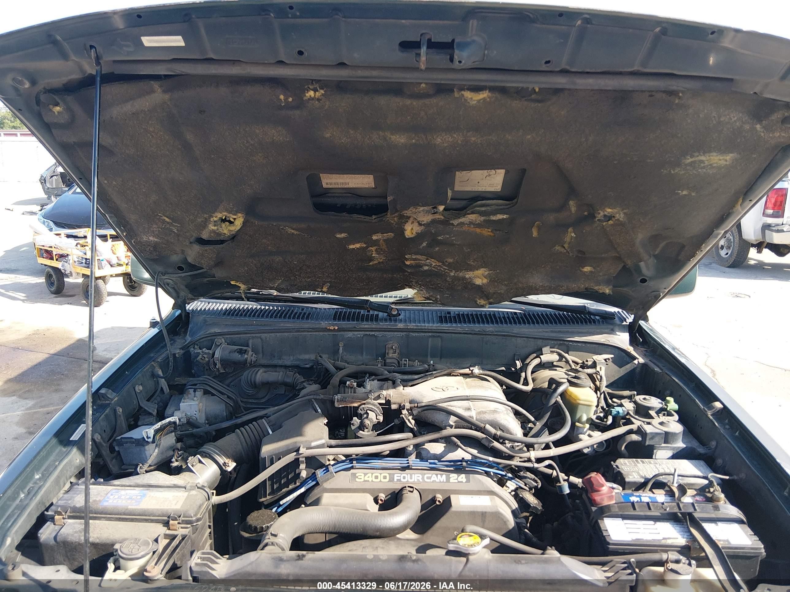 2000 Toyota 4runner Sr5 V6 Green vin: JT3HN86R6Y0261593