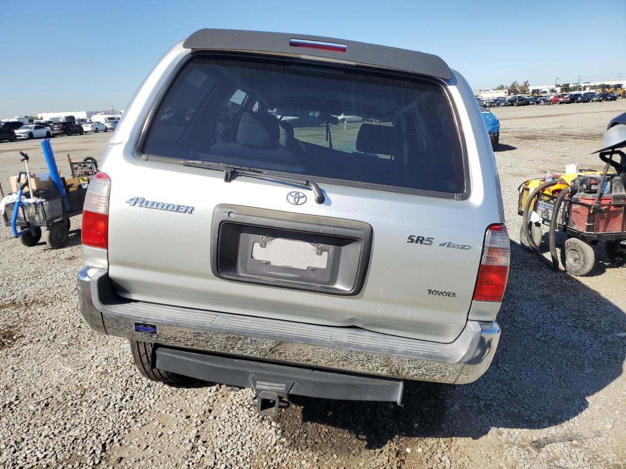 2000 Toyota 4runner Sr5 Серебряный vin: JT3HN86R6Y0296585