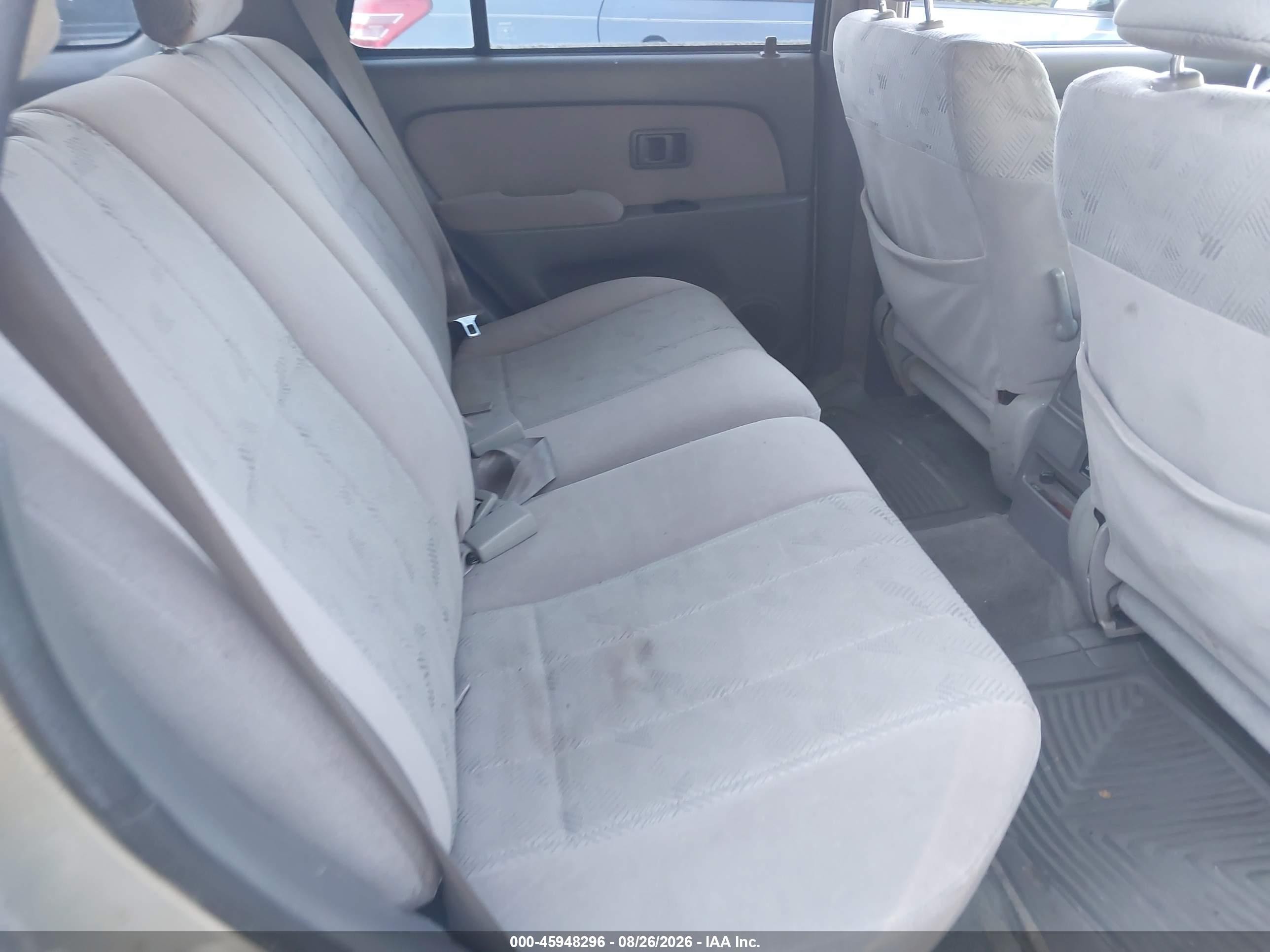 2001 Toyota 4runner Sr5 V6 Silver vin: JT3HN86R710339465