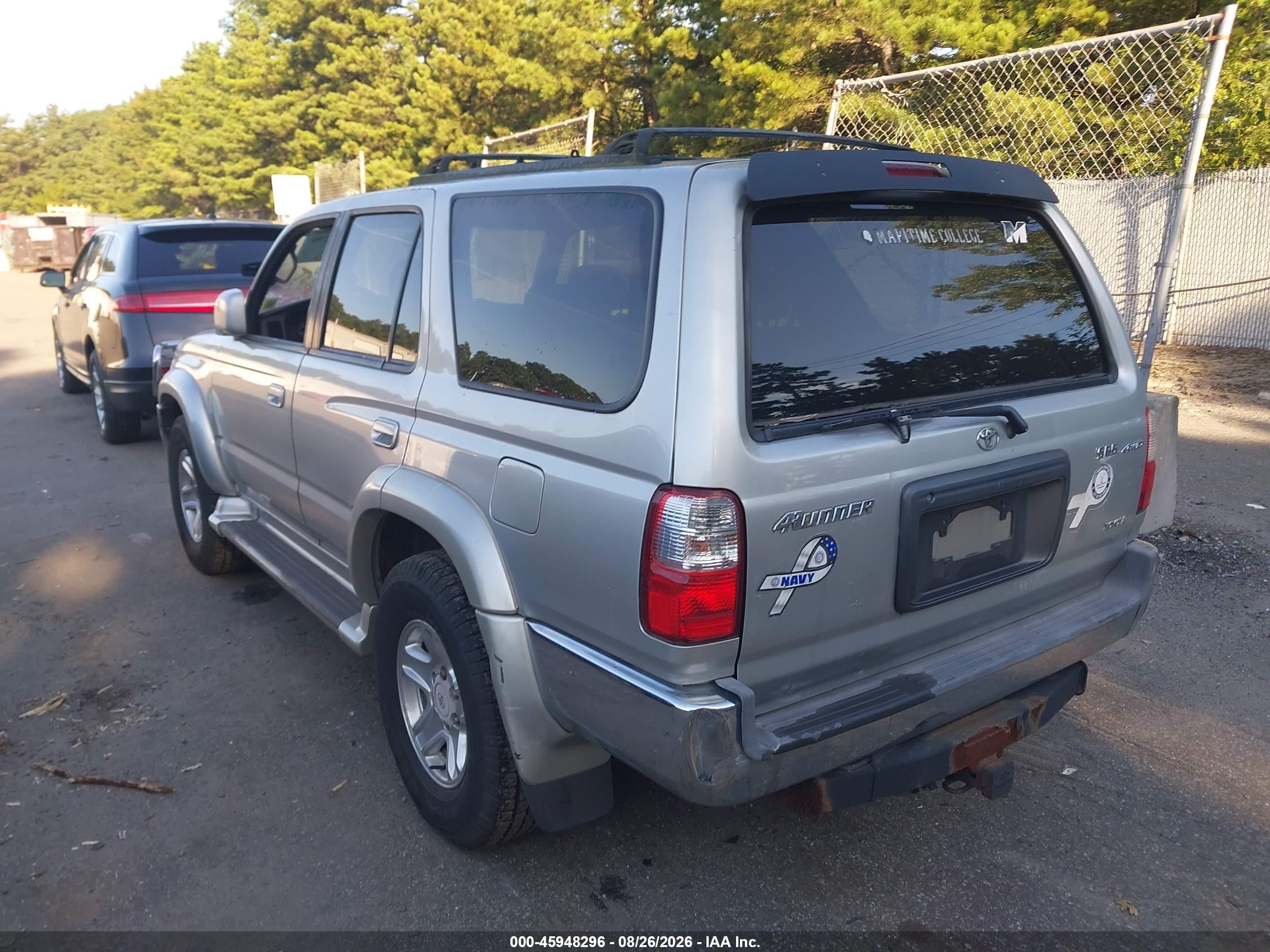 2001 Toyota 4runner Sr5 V6 Silver vin: JT3HN86R710339465