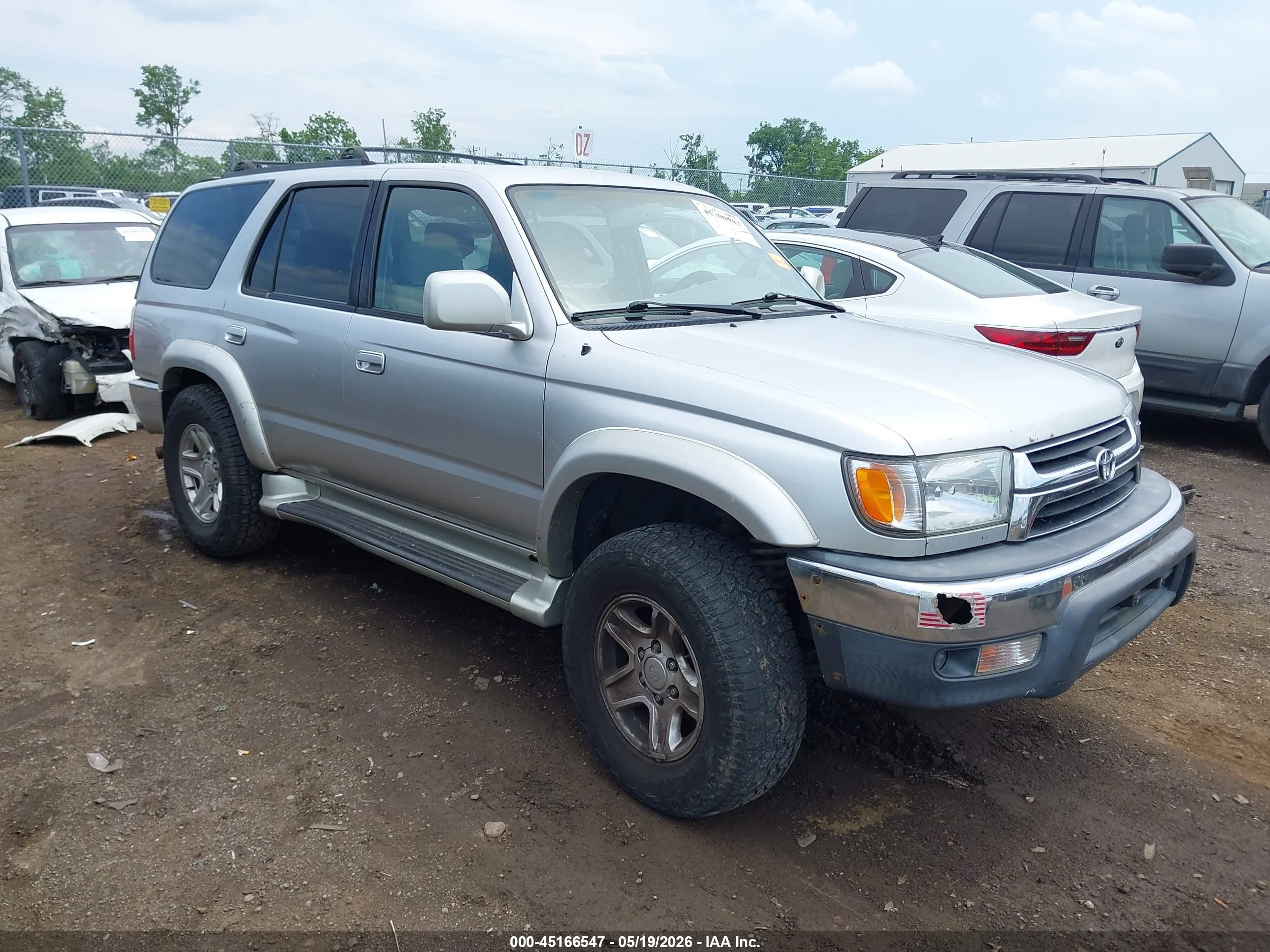 2002 Toyota 4runner Sr5 V6 Silver vin: JT3HN86R720384651