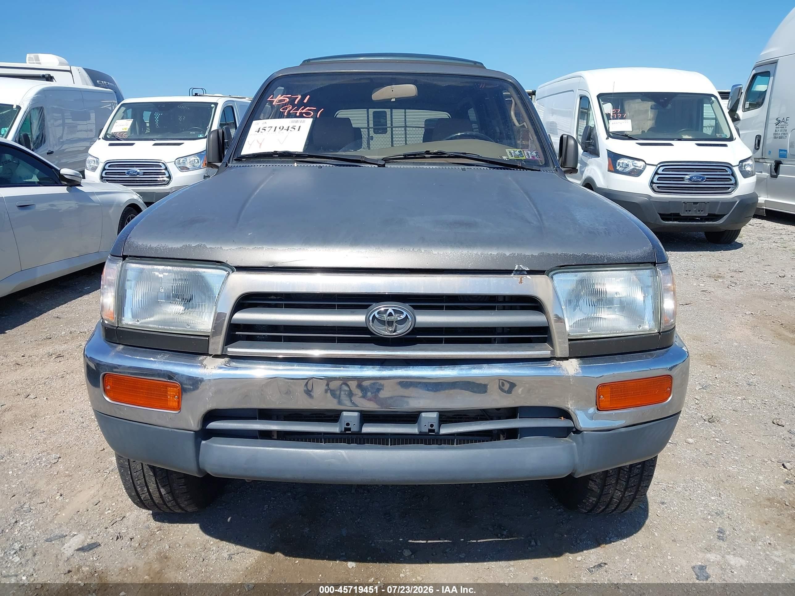 1997 Toyota 4runner Sr5 V6 Серый vin: JT3HN86R7V0057980