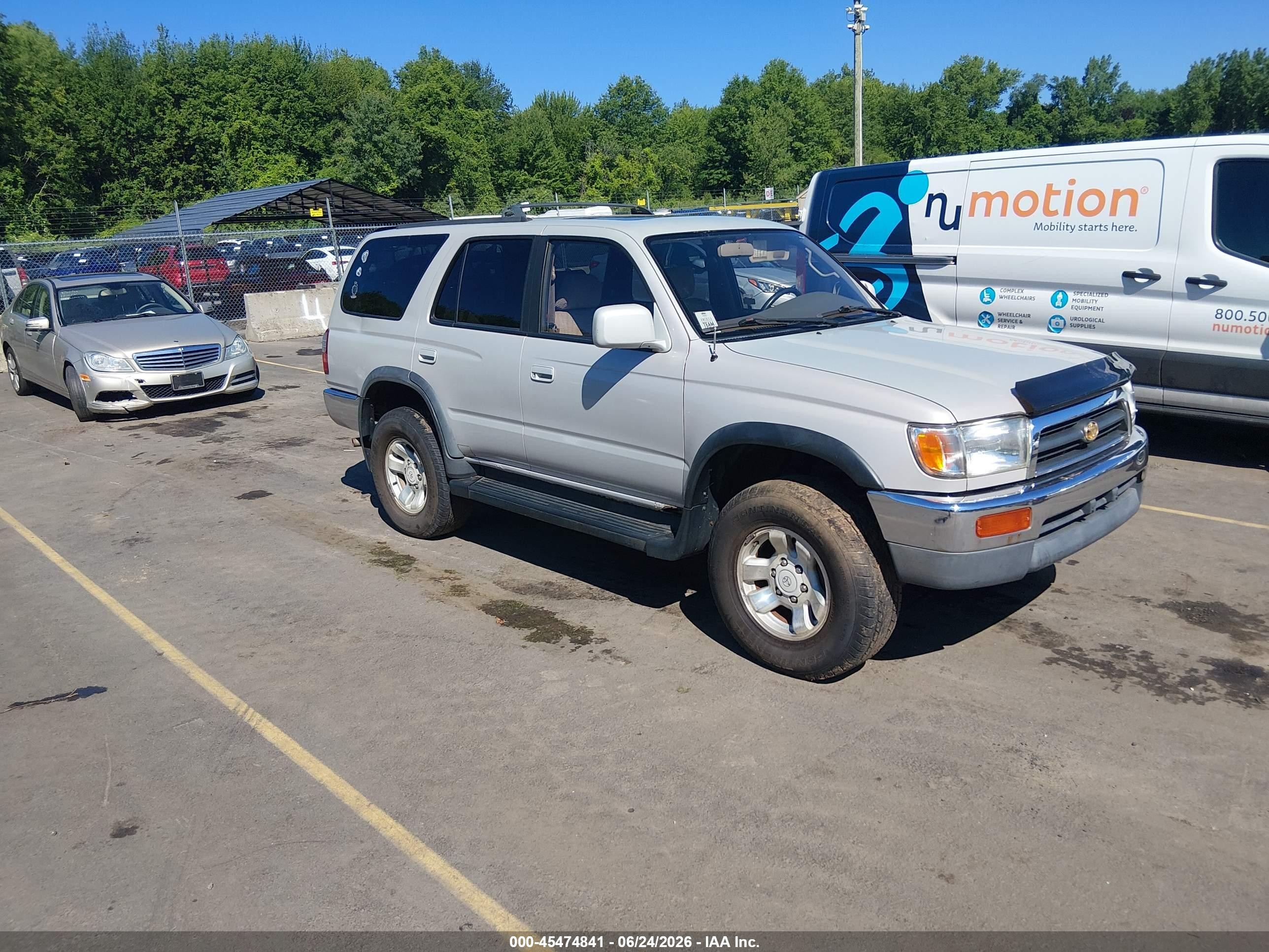 1997 Toyota 4runner Sr5 V6 Cream vin: JT3HN86R7V0067294