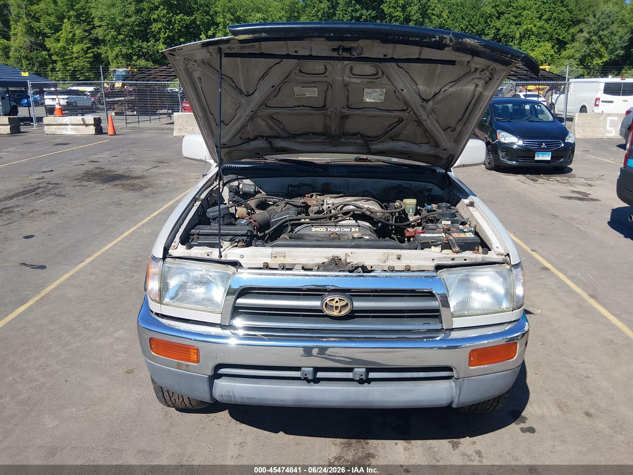1997 Toyota 4runner Sr5 V6 Cream vin: JT3HN86R7V0067294