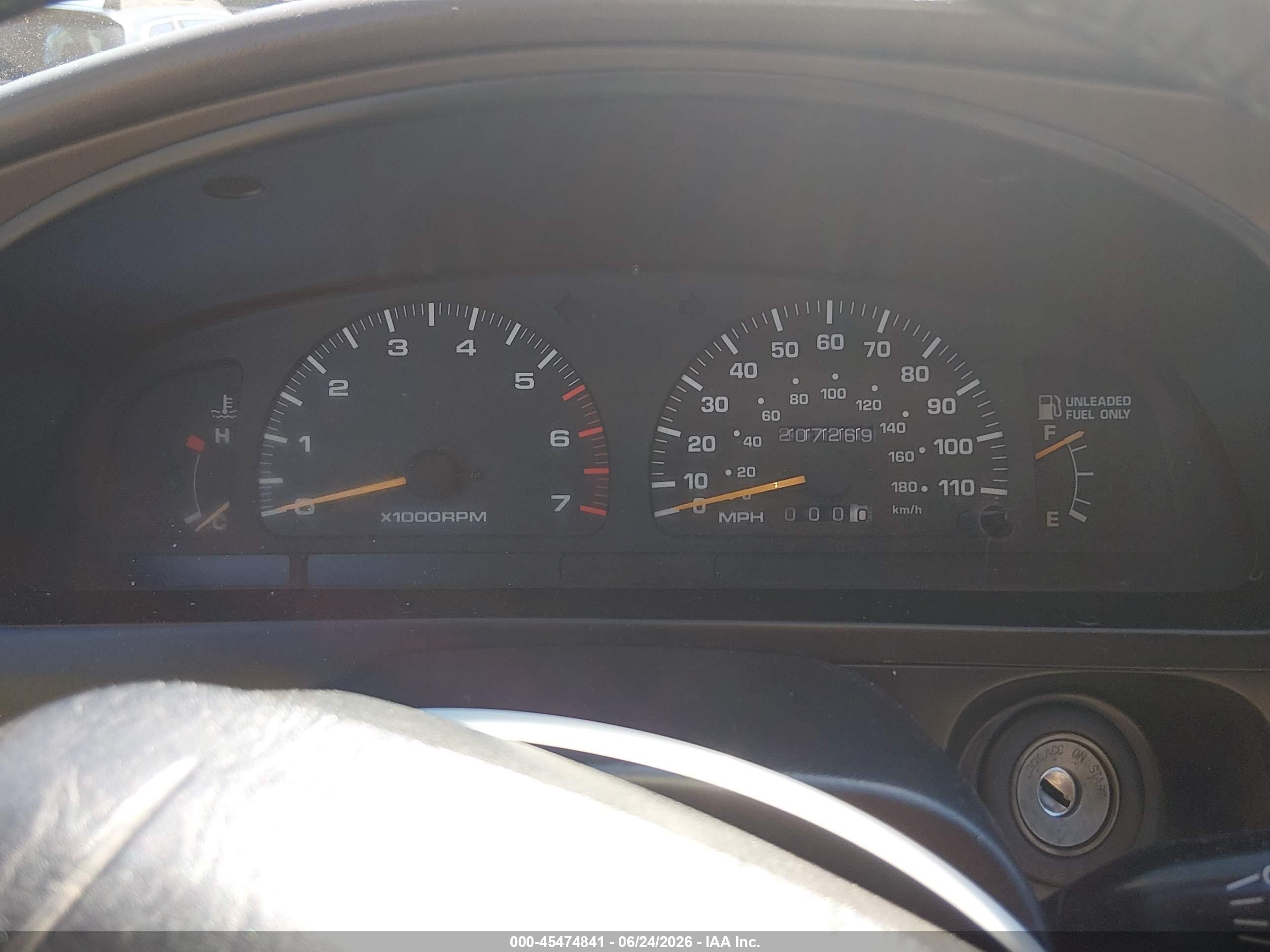 1997 Toyota 4runner Sr5 V6 Cream vin: JT3HN86R7V0067294