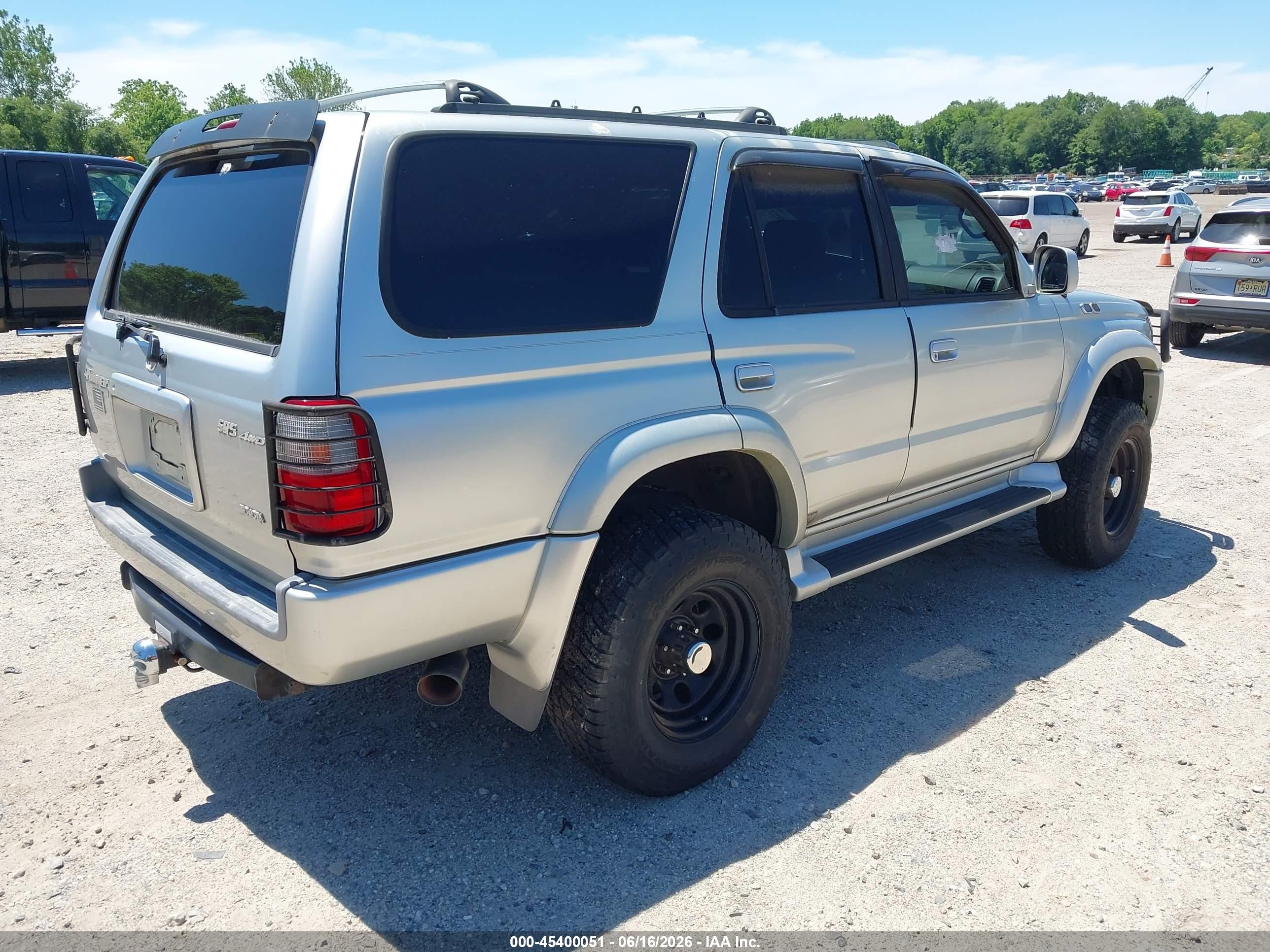 2000 Toyota 4runner Sr5 V6 Silver vin: JT3HN86R7Y0283876