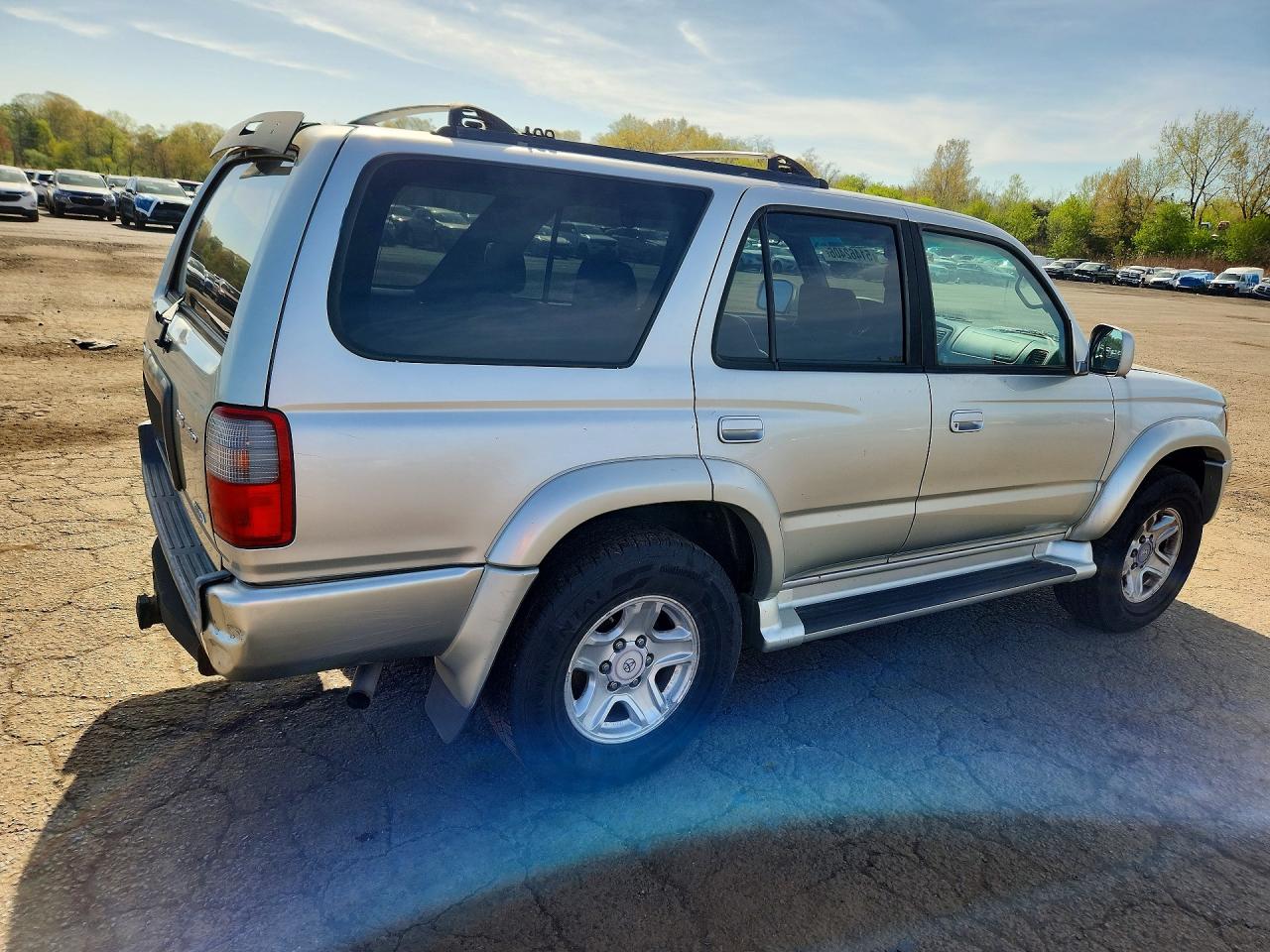 2000 Toyota 4runner Silver vin: JT3HN86R7Y0323129