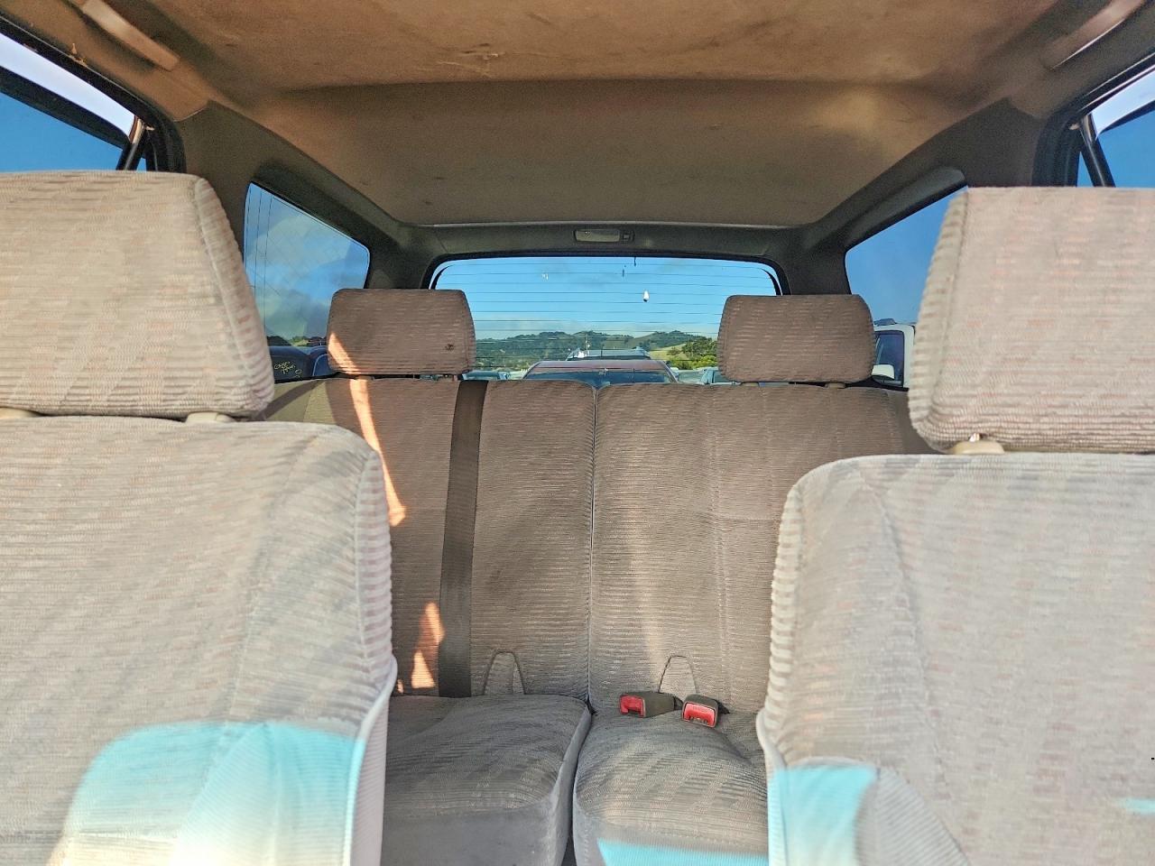 1997 Toyota 4runner Sr5 Silver vin: JT3HN86R8V0098182