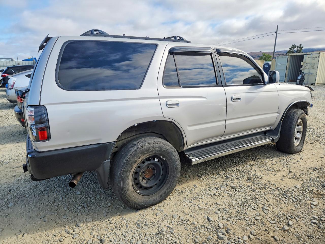 1997 Toyota 4runner Sr5 Silver vin: JT3HN86R8V0098182