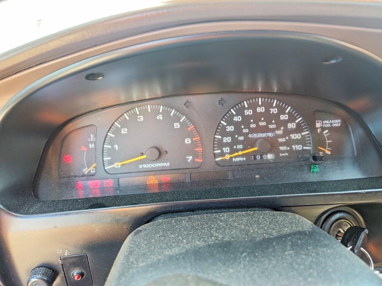 1997 Toyota 4runner Sr5 Silver vin: JT3HN86R8V0098182