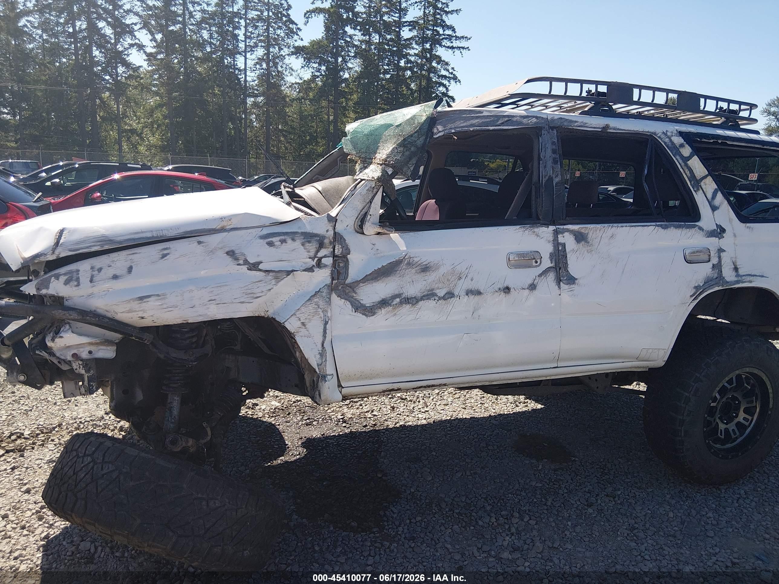 1998 Toyota 4runner Sr5 V6 White vin: JT3HN86R8W0155630