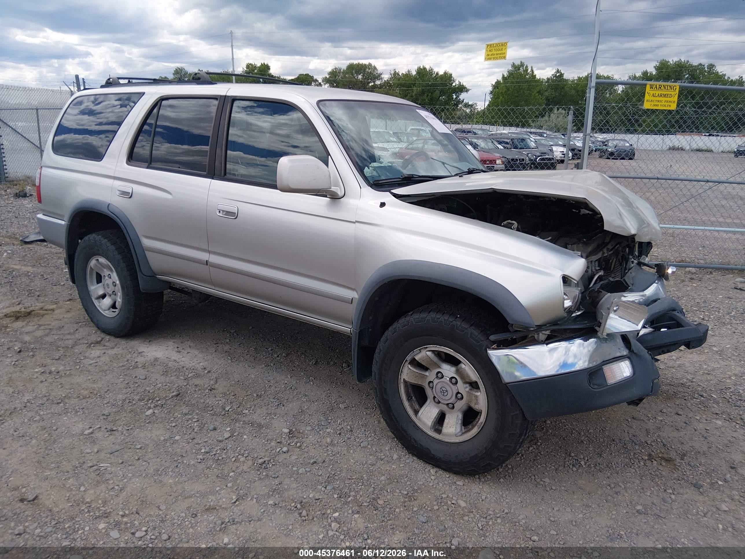 2000 Toyota 4runner Sr5 V6 Silver vin: JT3HN86R8Y0265502
