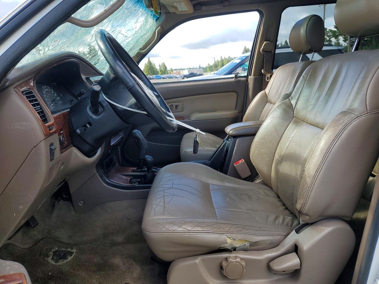 2000 Toyota 4runner Sr5 White vin: JT3HN86R8Y0309983