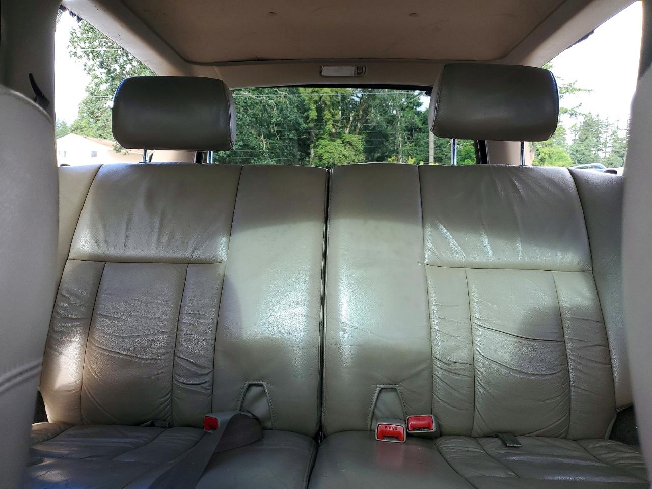 2000 Toyota 4runner Sr5 White vin: JT3HN86R8Y0309983