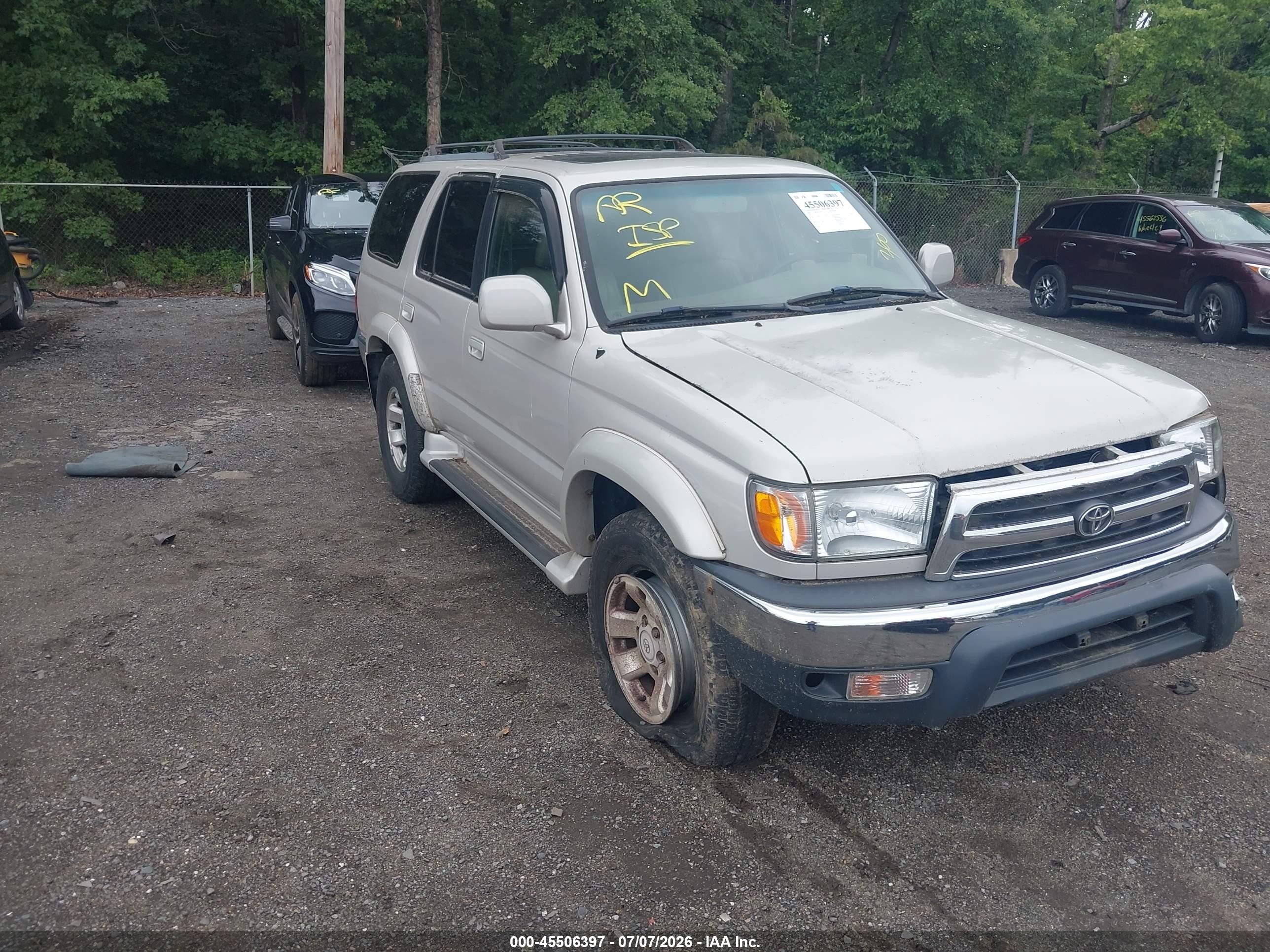 2000 Toyota 4runner Sr5 Gold vin: JT3HN86R8Y0320756