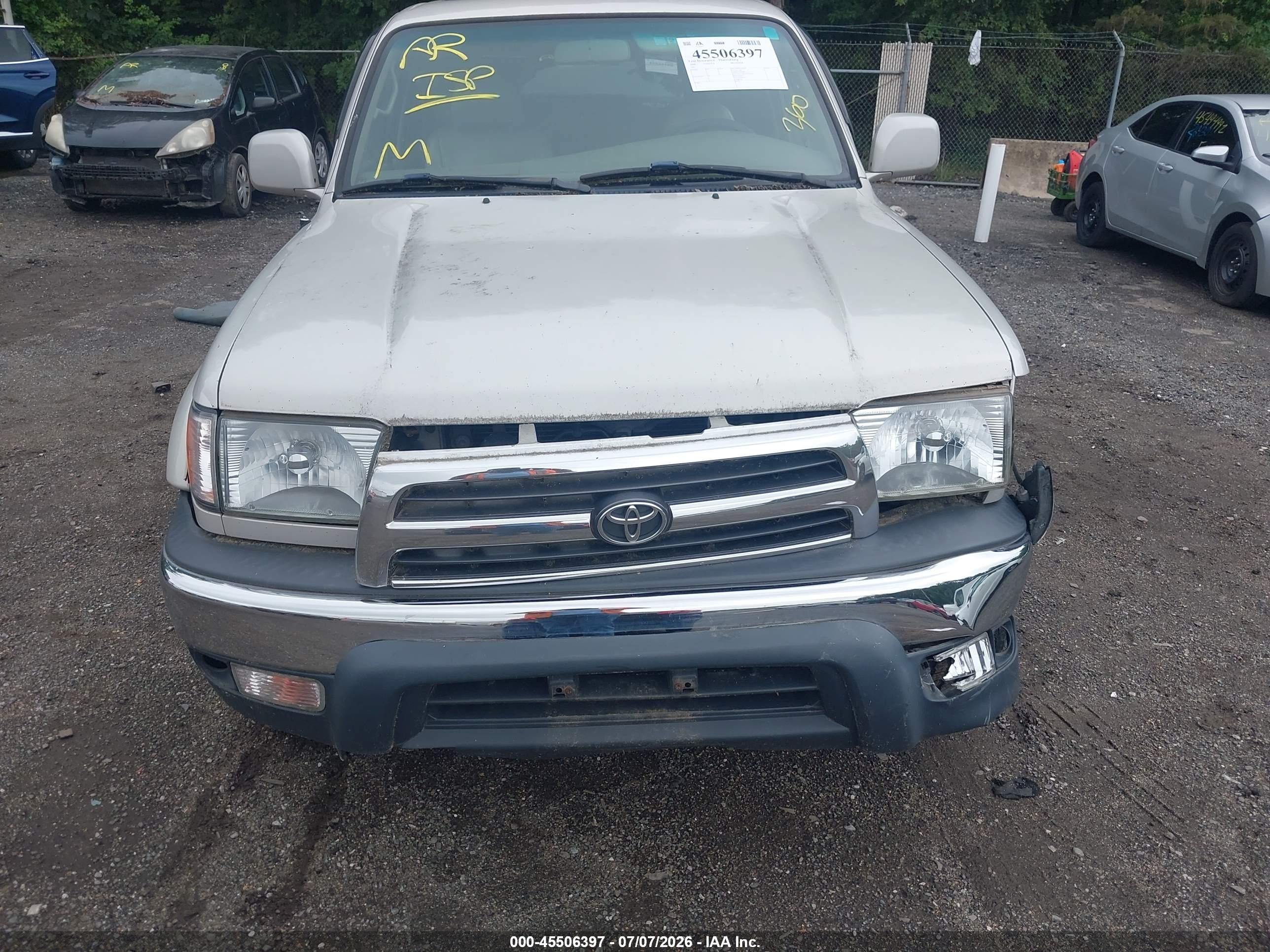 2000 Toyota 4runner Sr5 Gold vin: JT3HN86R8Y0320756