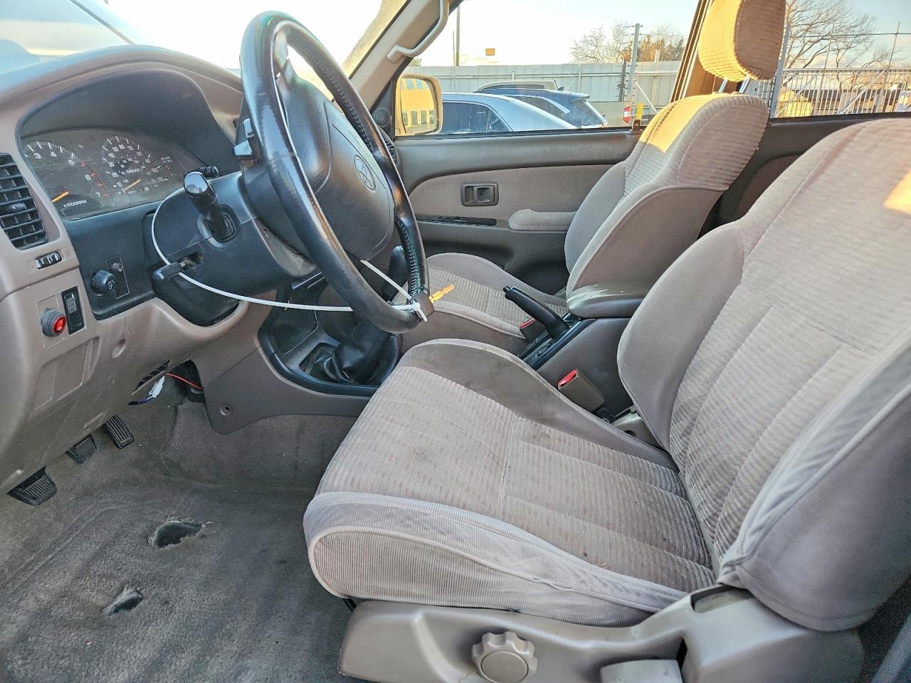 1997 Toyota 4runner Sr5 Серебряный vin: JT3HN86R9V0087417