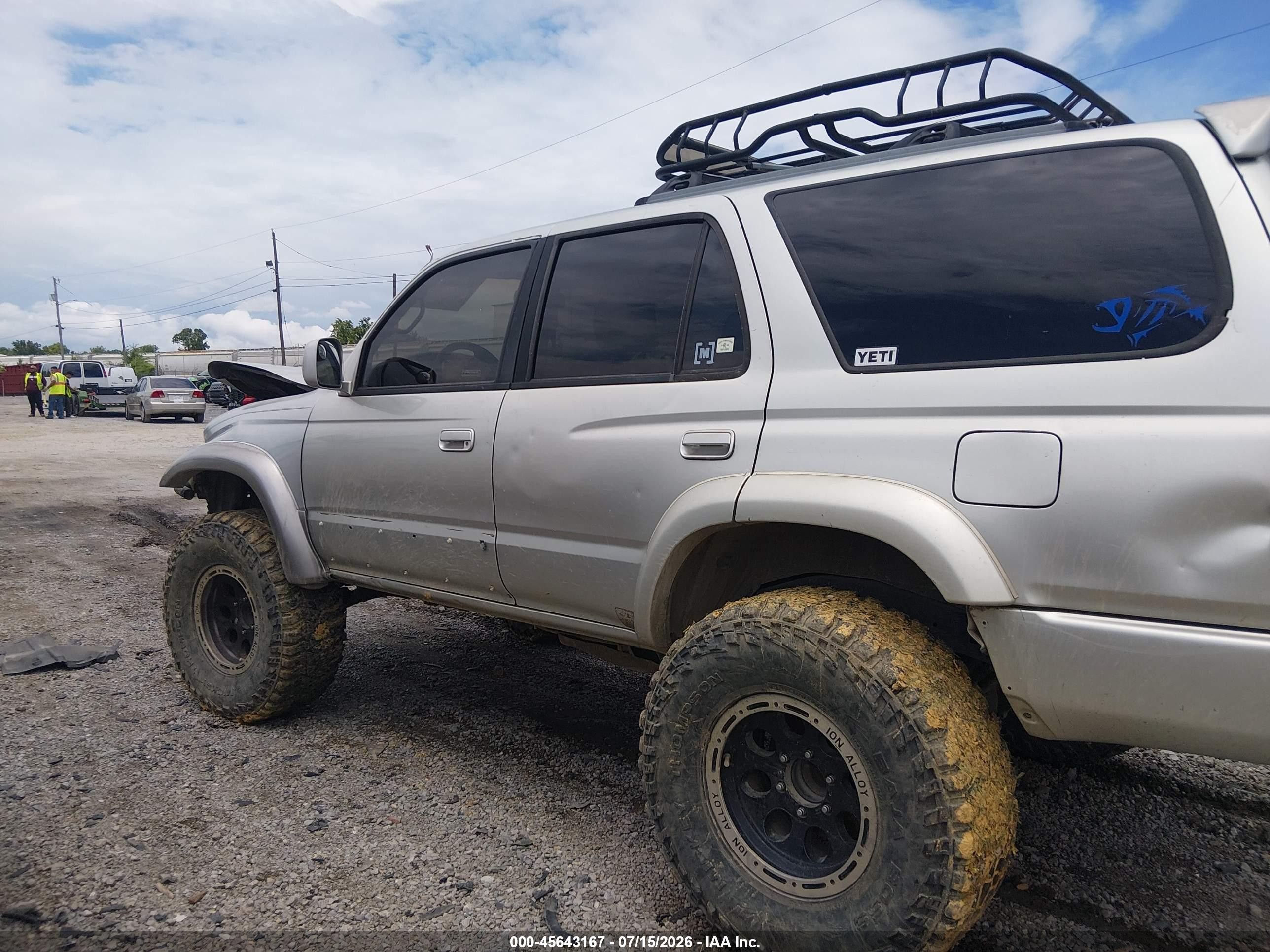 2000 Toyota 4runner Sr5 V6 Silver vin: JT3HN86R9Y0297892