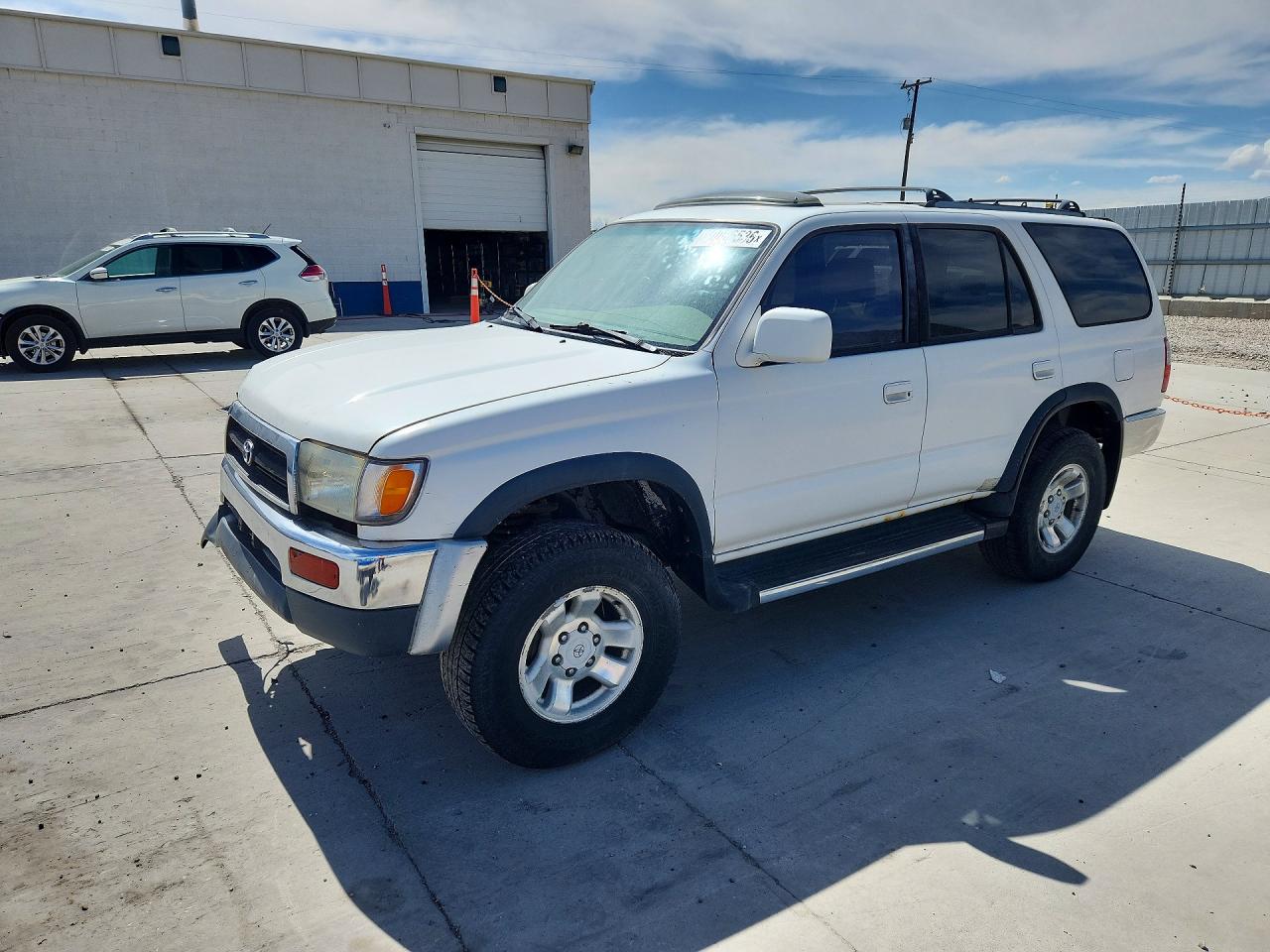 1996 Toyota 4runner Sr5 White vin: JT3HN86RXT0010066