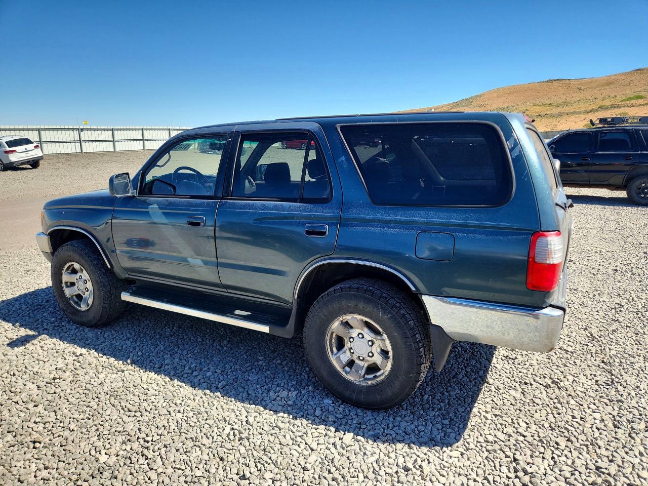 1997 Toyota 4runner Sr5 Green vin: JT3HN86RXV0087684