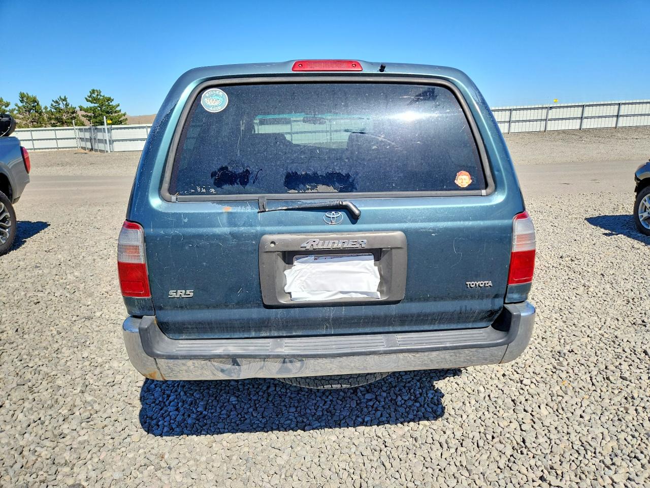 1997 Toyota 4runner Sr5 Green vin: JT3HN86RXV0087684