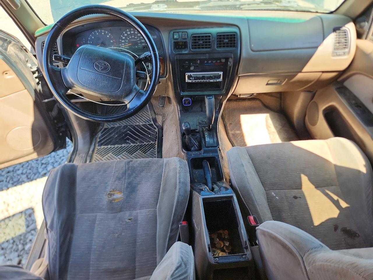 1997 Toyota 4runner Sr5 Green vin: JT3HN86RXV0087684